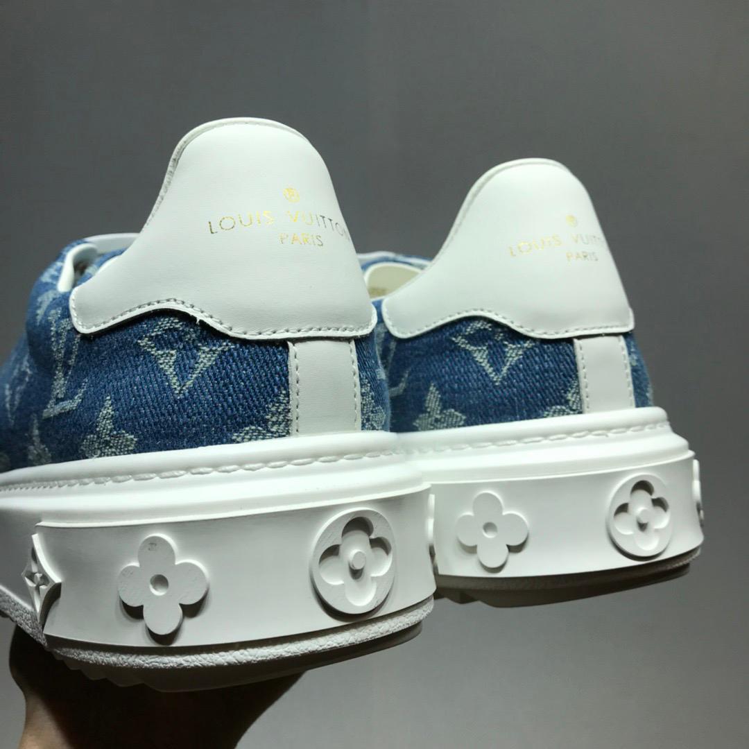 L0vis Vvtt0n Time Out Sneaker Blue For Women LV
