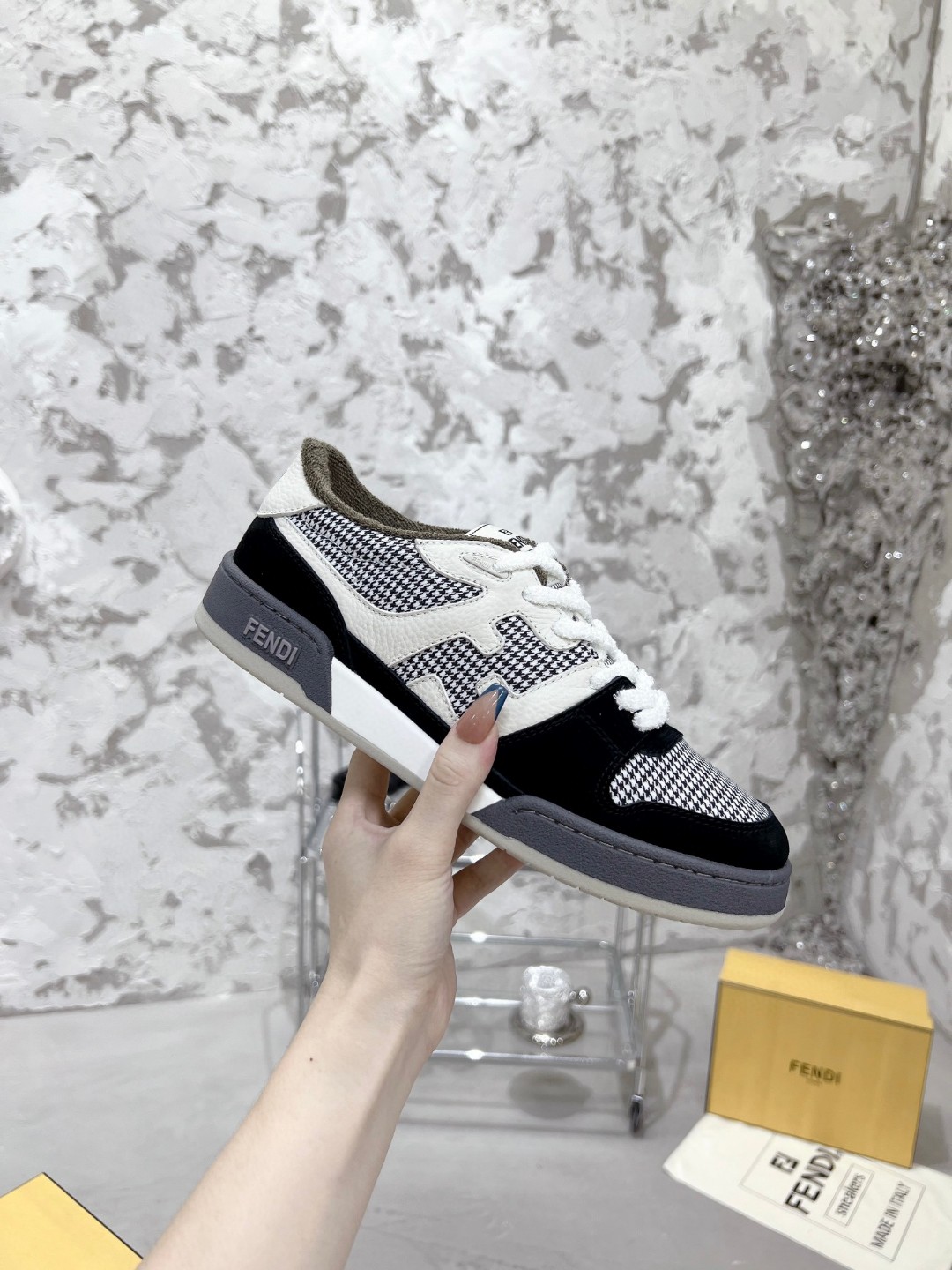 F**di FD F**di Match Low Tops Sneakers Black For Women