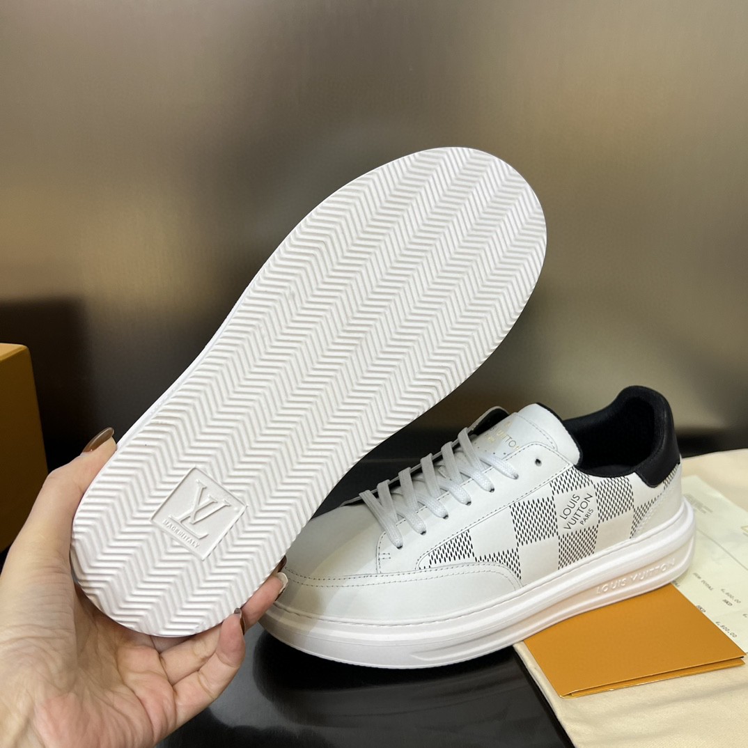 L0vis Vvtt0n Rivoli Sneaker White For Men