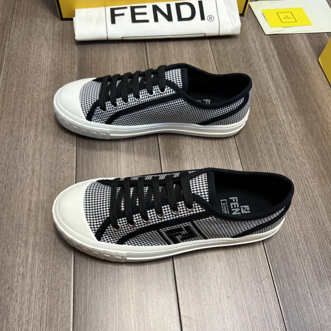 F**di FD Domino Fabric Low-Tops Sneakers Black For Men 7E1553AKX2F1DVL