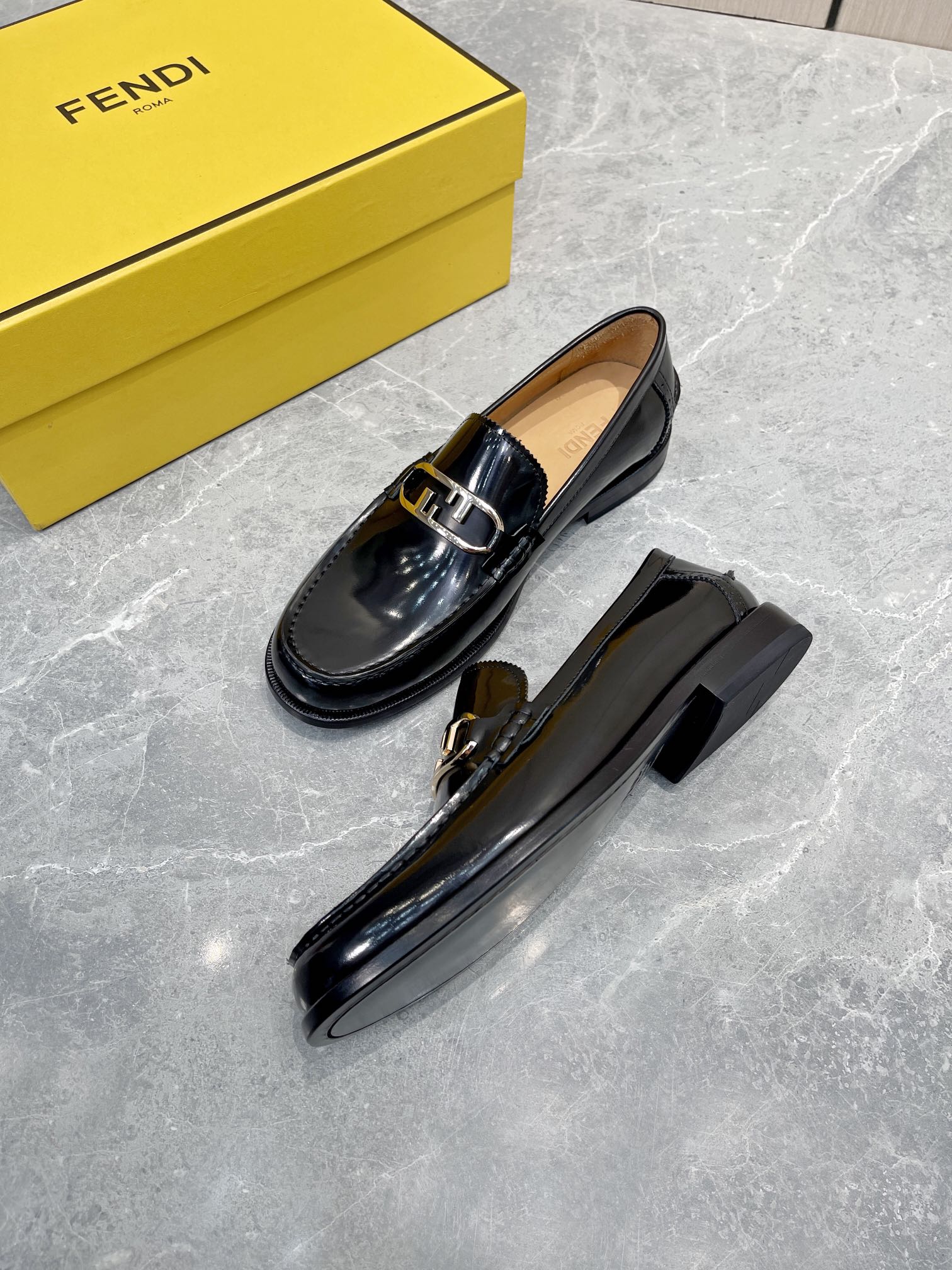 F**di FD O’Lock Loafers Black For Men 7D1557AK1TF0ABB