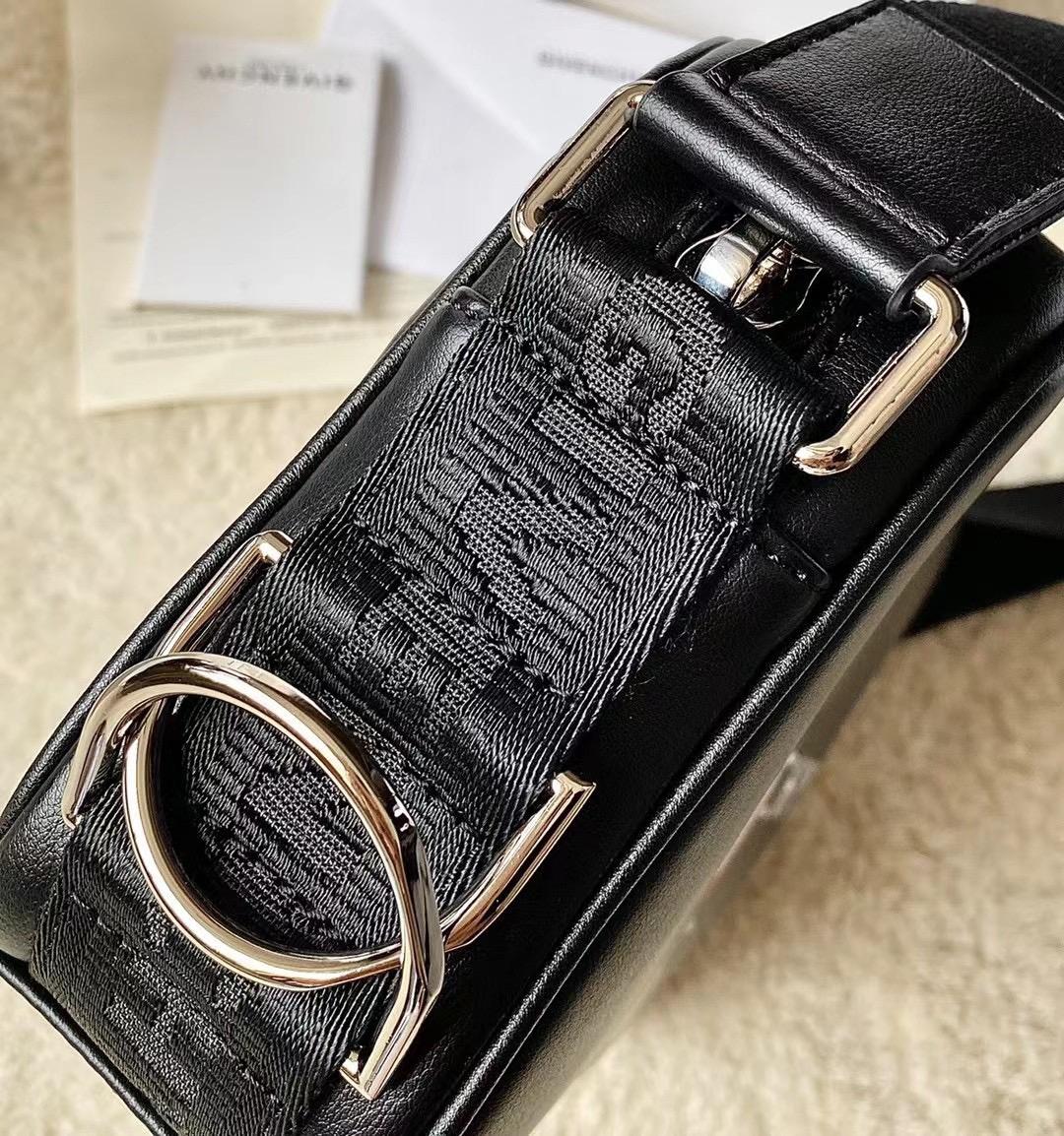 Givenchy Camera Bag Blue/Black/Yellow For Women‎ 7.75in/19.7cm GIV158073