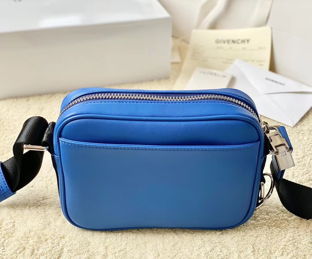Givenchy Camera Bag Blue/Black/Yellow For Women‎ 7.75in/19.7cm GIV158073