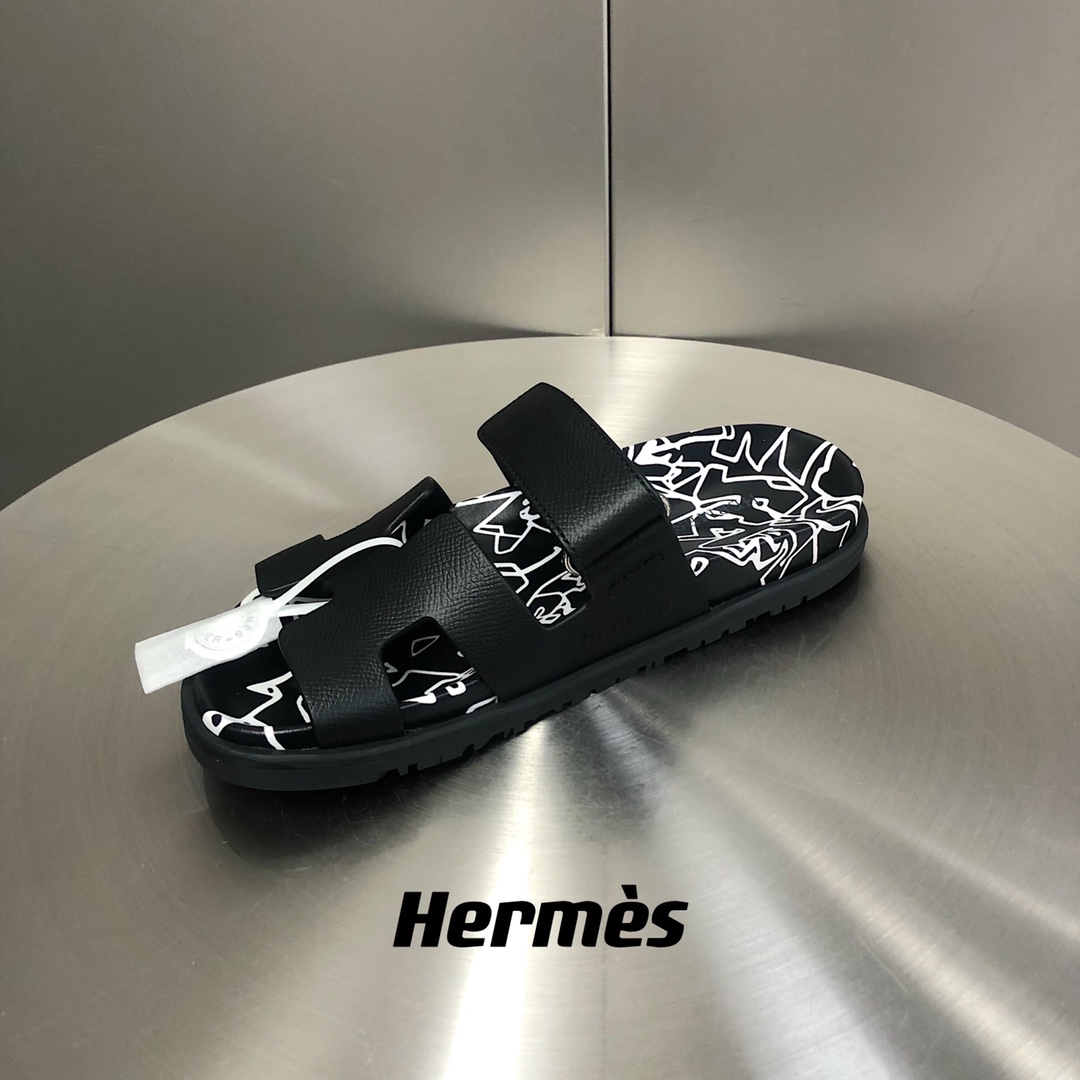 H**me5 Chypre Sandal Black For Men