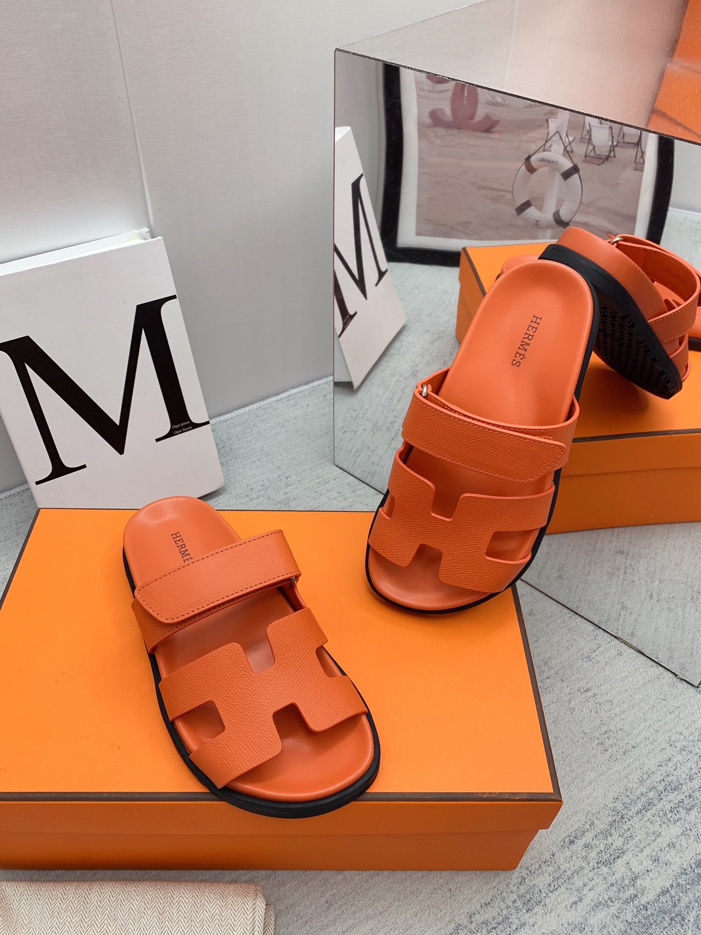 H**me5 Chypre Sandal Orange For Men