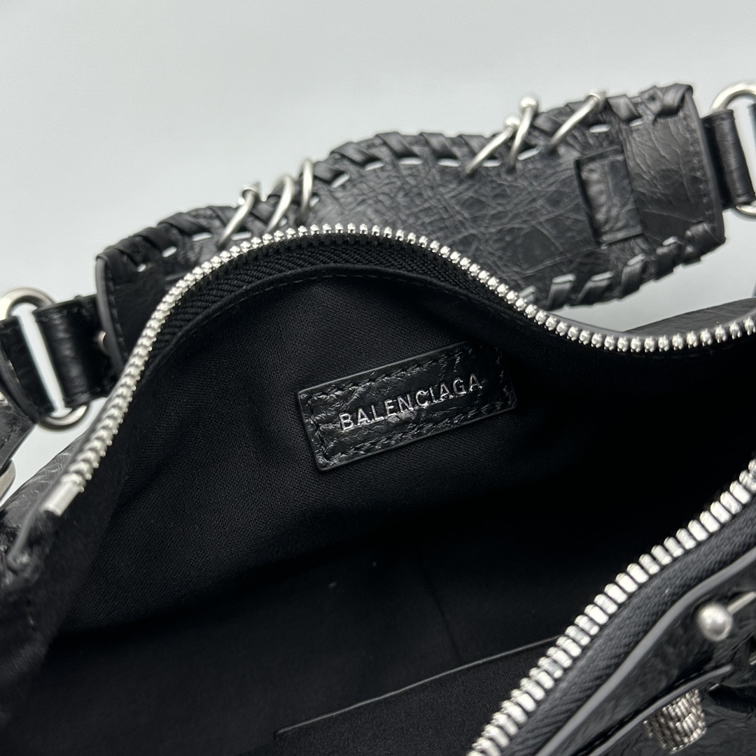 Ba1en*iaga Le Cagole XS Shoulder Bag Black/White For Women‎ 10.2in/26cm 671309210G81000