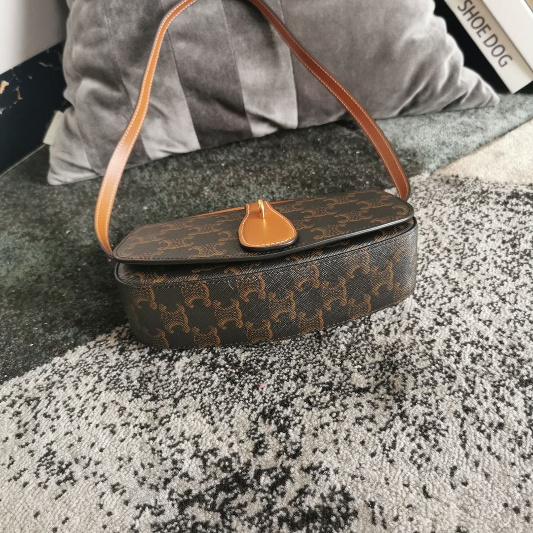 Ce1i*e Clutch On Strap Tabou In Triomphe Canvas Brown For Women‎ 7in/18cm 10I592DQ2.04LU