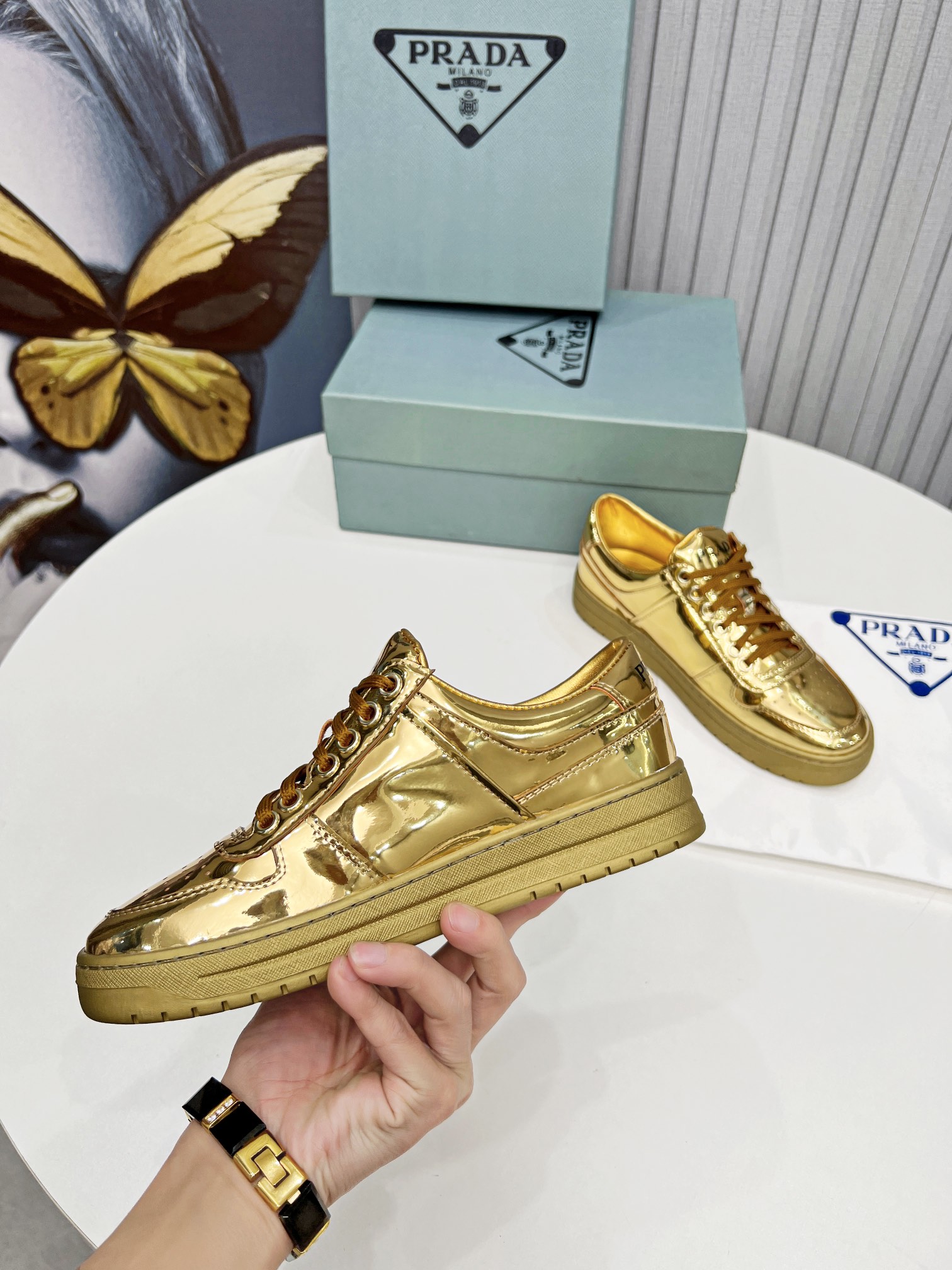 Pra*a Downtown Metallic Sneakers Gold Tone For Women 1.2 in/ 3 cm 1E792M_3AU1_F0522_F_030