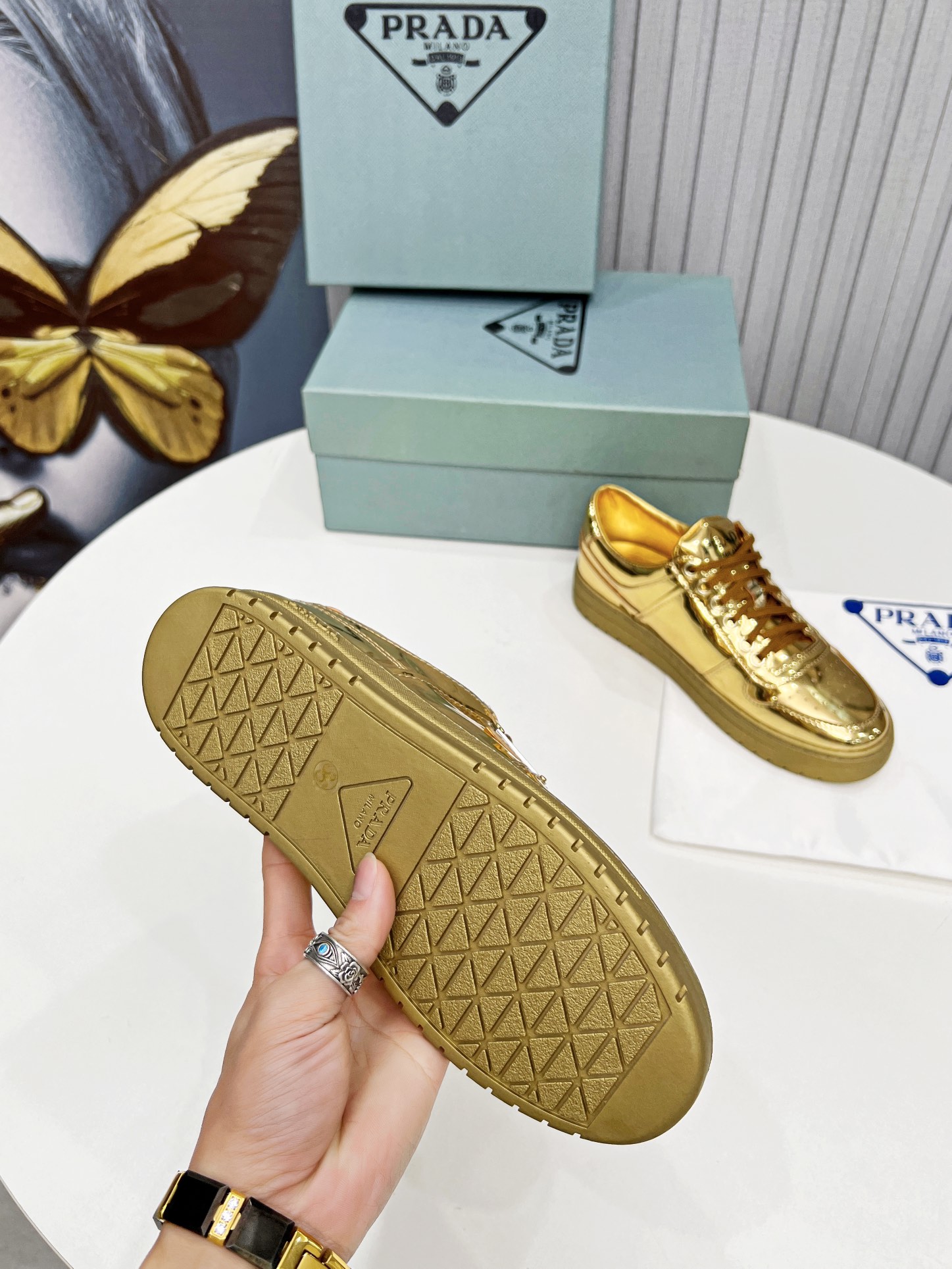 Pra*a Downtown Metallic Sneakers Gold Tone For Women 1.2 in/ 3 cm 1E792M_3AU1_F0522_F_030