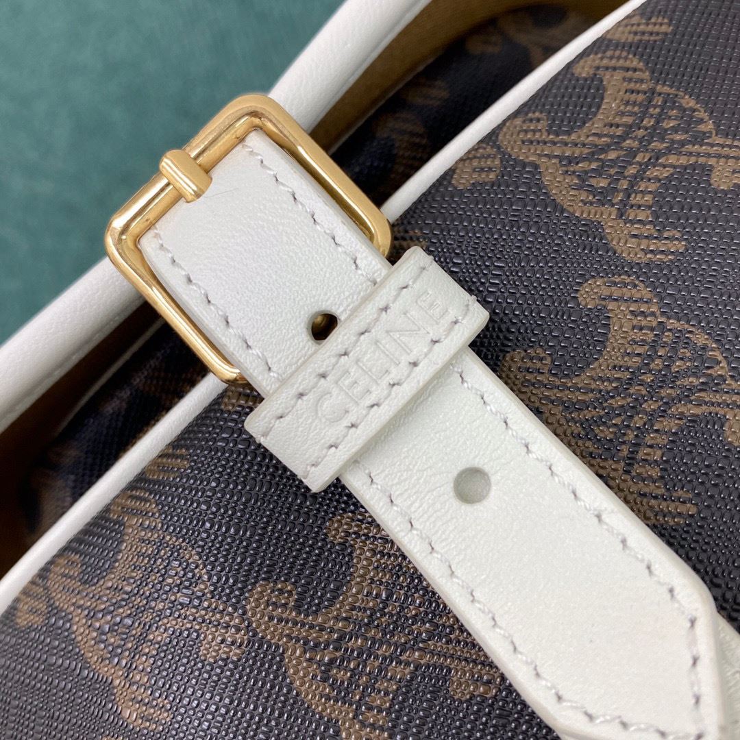 Ce1i*e Medium Folco Bag In Triomphe Canvas With Ce1i*e Print Black And White For Women‎ 7in/18.5cm