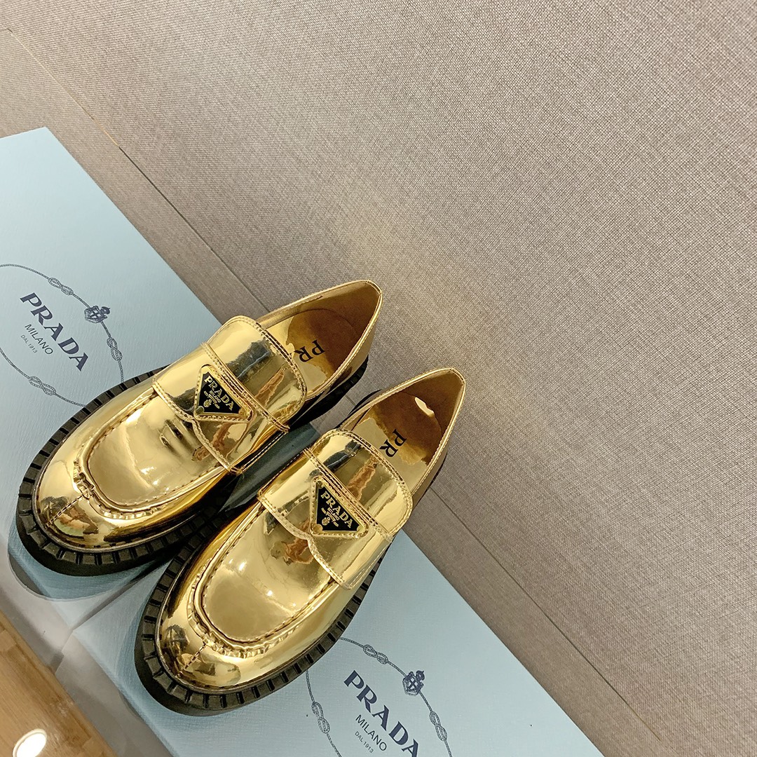 Pra*a Metallic Loafers Gold Tone For Women 1.9 in/ 5cm 1D246M_3AU1_F0522_F_B050