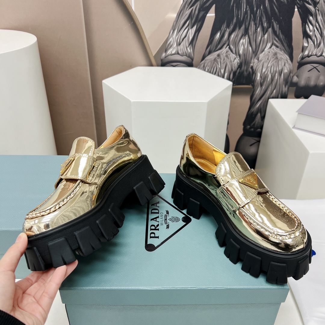 Pra*a Monolith Ombré Brushed Loafers Gold Tone For Women 2.1 in/ 5.5cm