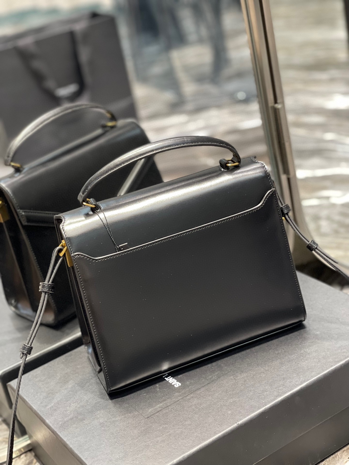 Sa1nt Lau*nt Cassandra Medium Top Handle Bag Black/White/Burgundy/Grey/Brown For Women 9.6in/24.5cm