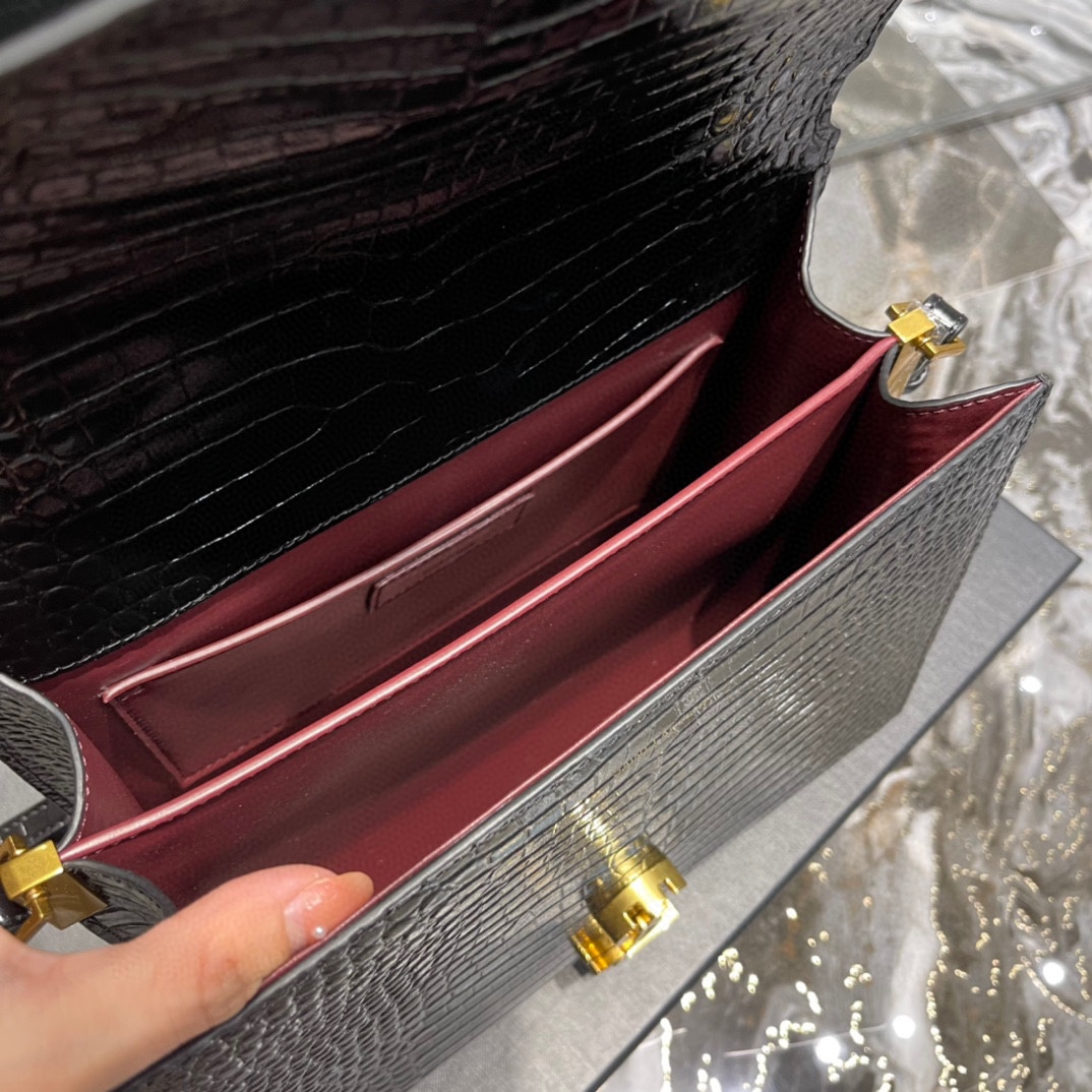 Sa1nt Lau*nt Cassandra Medium Top Handle Bag Black/White For Women 9.6in/24.5cm 6239310SX0W9207