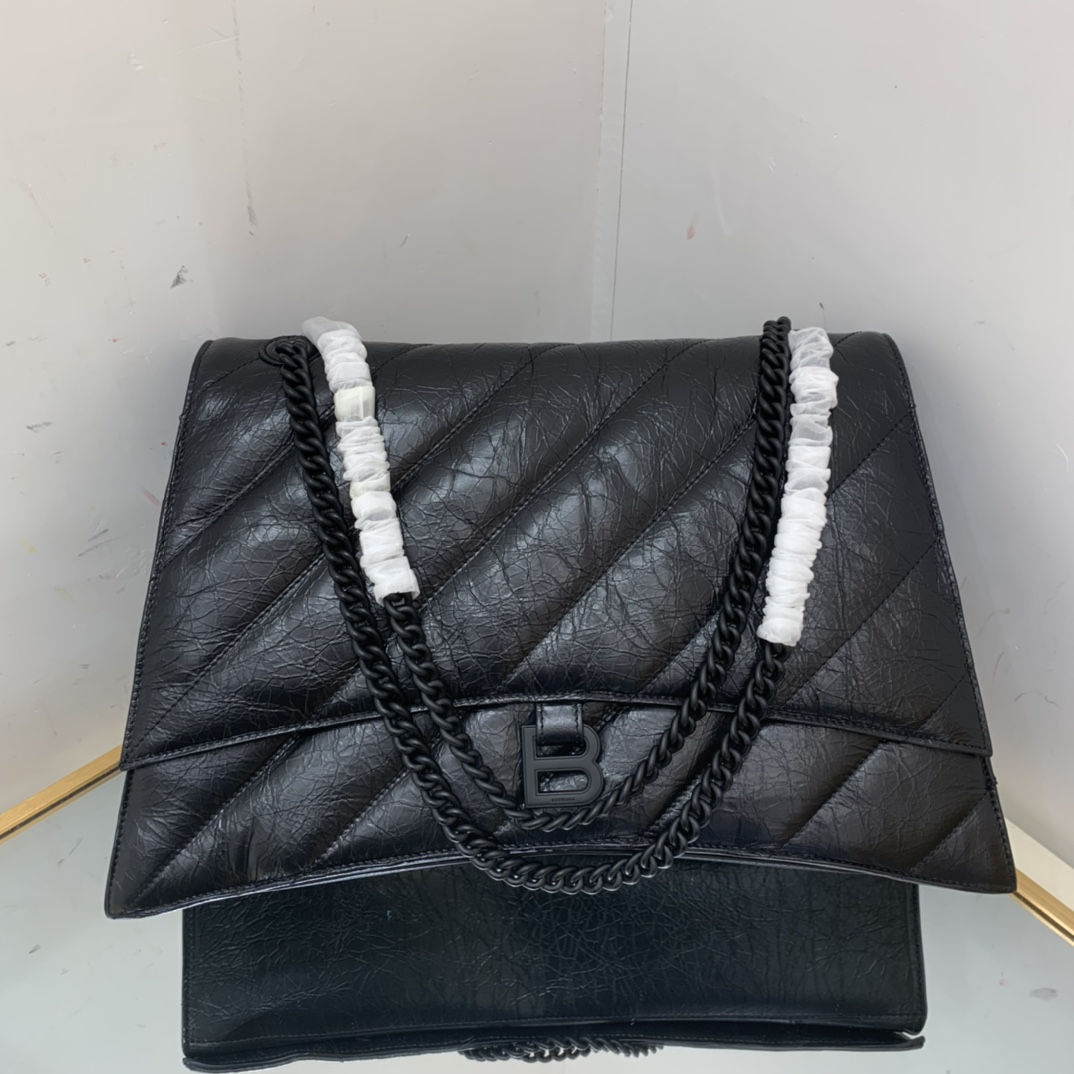 Ba1en*iaga Crush Large Chain Bag Quilted In Black For Women 15.7in/ 40cm