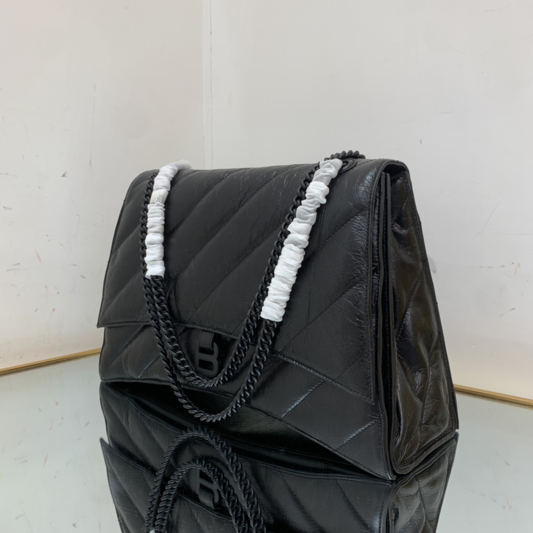 Ba1en*iaga Crush Large Chain Bag Quilted In Black For Women 15.7in/ 40cm