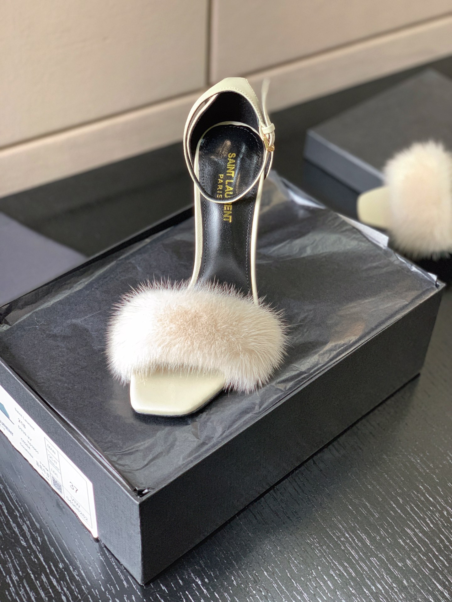 Sa1nt Lau*nt Bea Ankle Strap Sandals White For Women