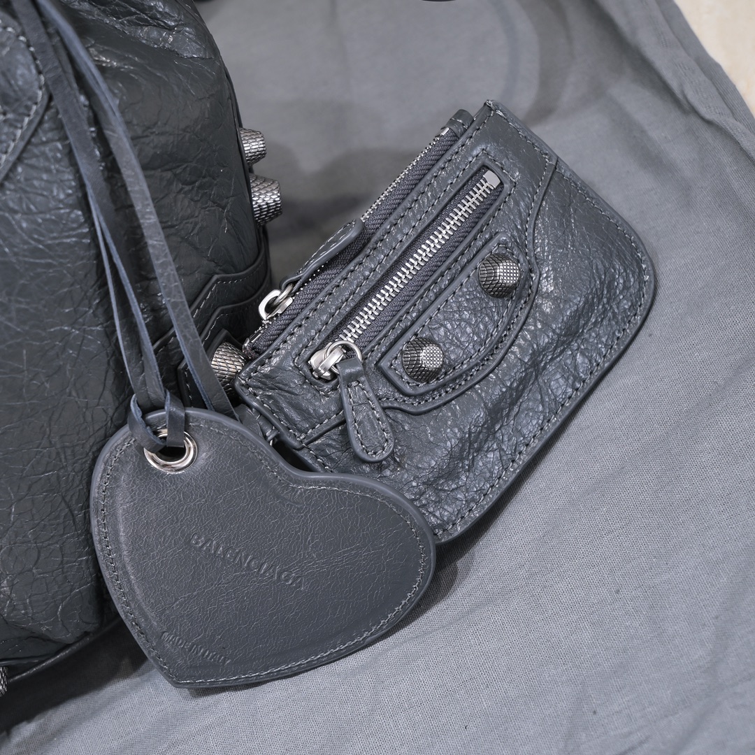 Ba1en*iaga Le Cagole Small Bucket Bag In White/Black/Purple For Women 11.8in/30 cm