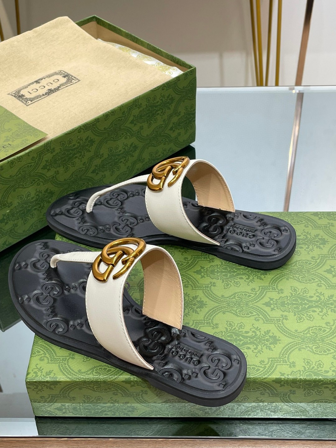 Gvc*1 Thong Sandal With Double G White For Women ‎