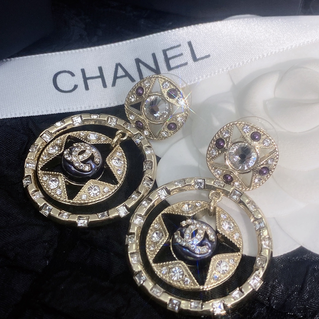 Ch**el Double C Round Earrings Gold For Women