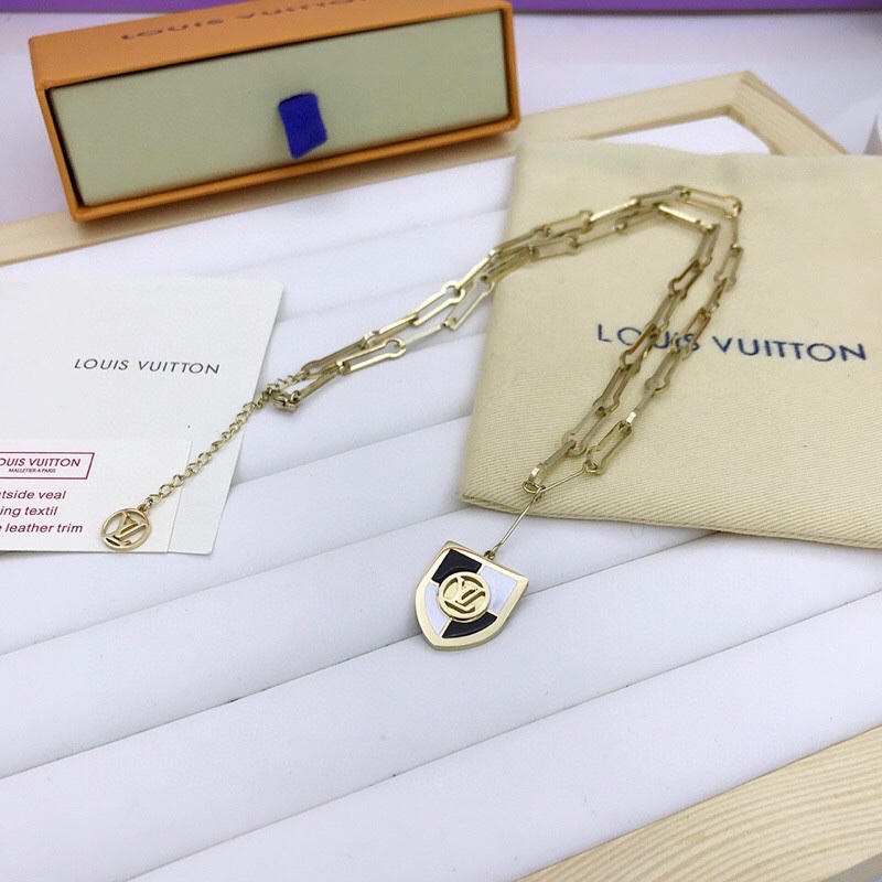 Gvc*1 Shield Necklace Gold Tone For Women