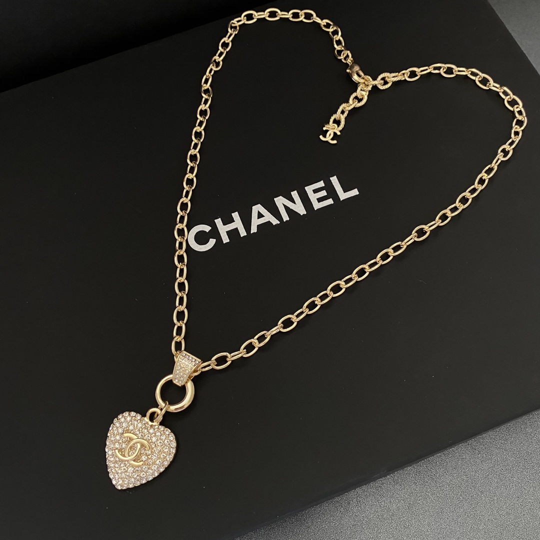 Ch**el Twinkle Heart Chain Necklace Gold Tone For Women