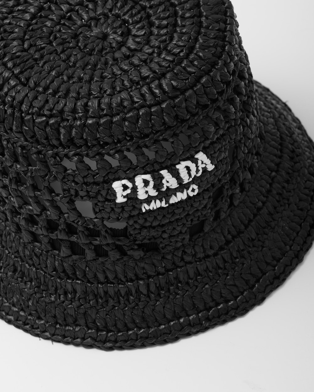Pra*a Woven Fabric Bucket Hat Black For Women 1HC137_2A2T_F0002