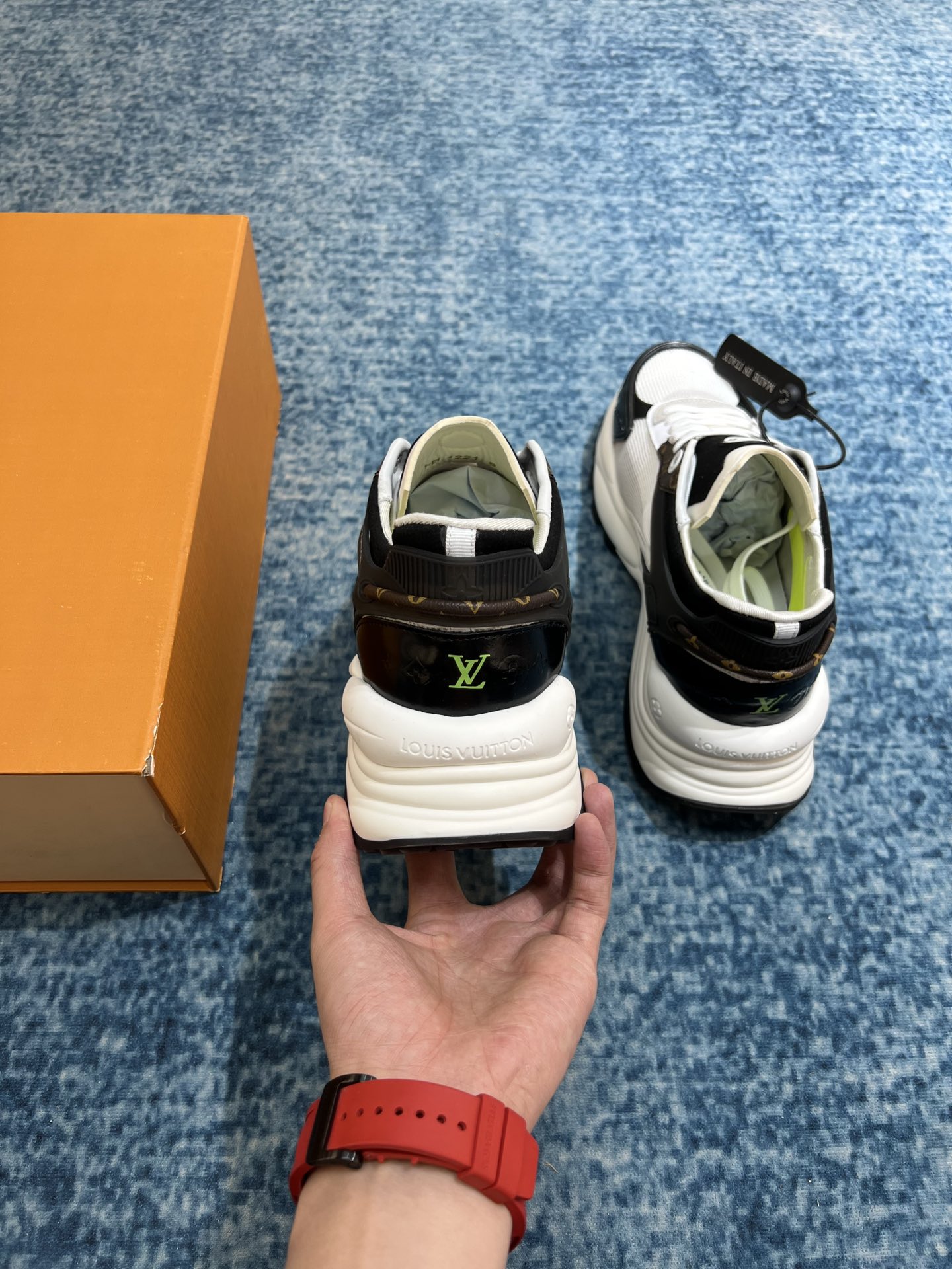 L0vis Vvtt0n Run 55 Sneaker White And Black For Men