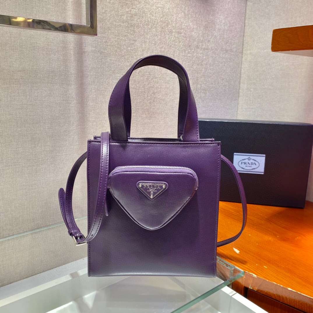 Pra*a Shoulder Bag In Purple For Women 8.6in/ 22cm