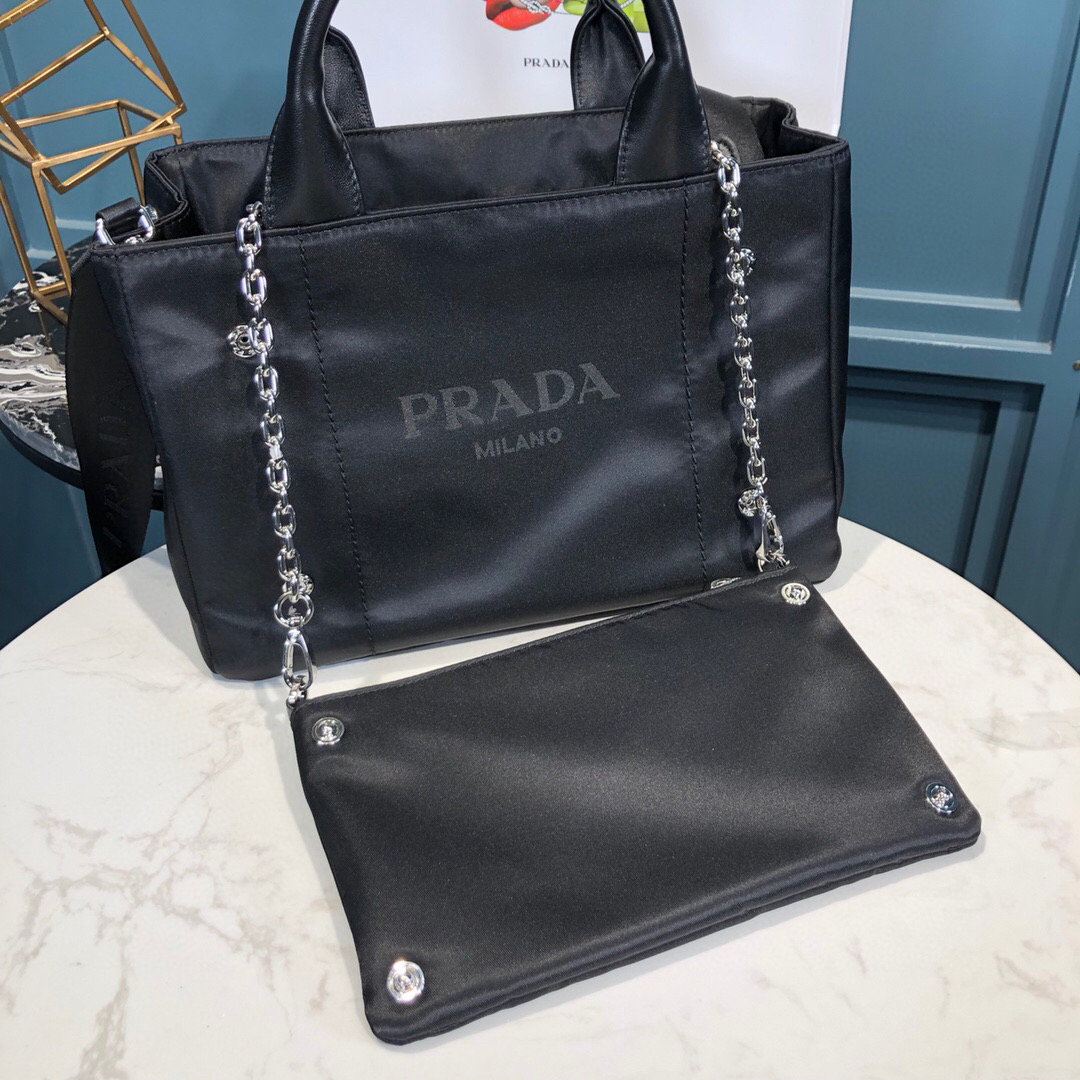 Pra*a Zip Pocket Chain Tote Bag Tessuto In Black For Women 11in/ 28cm
