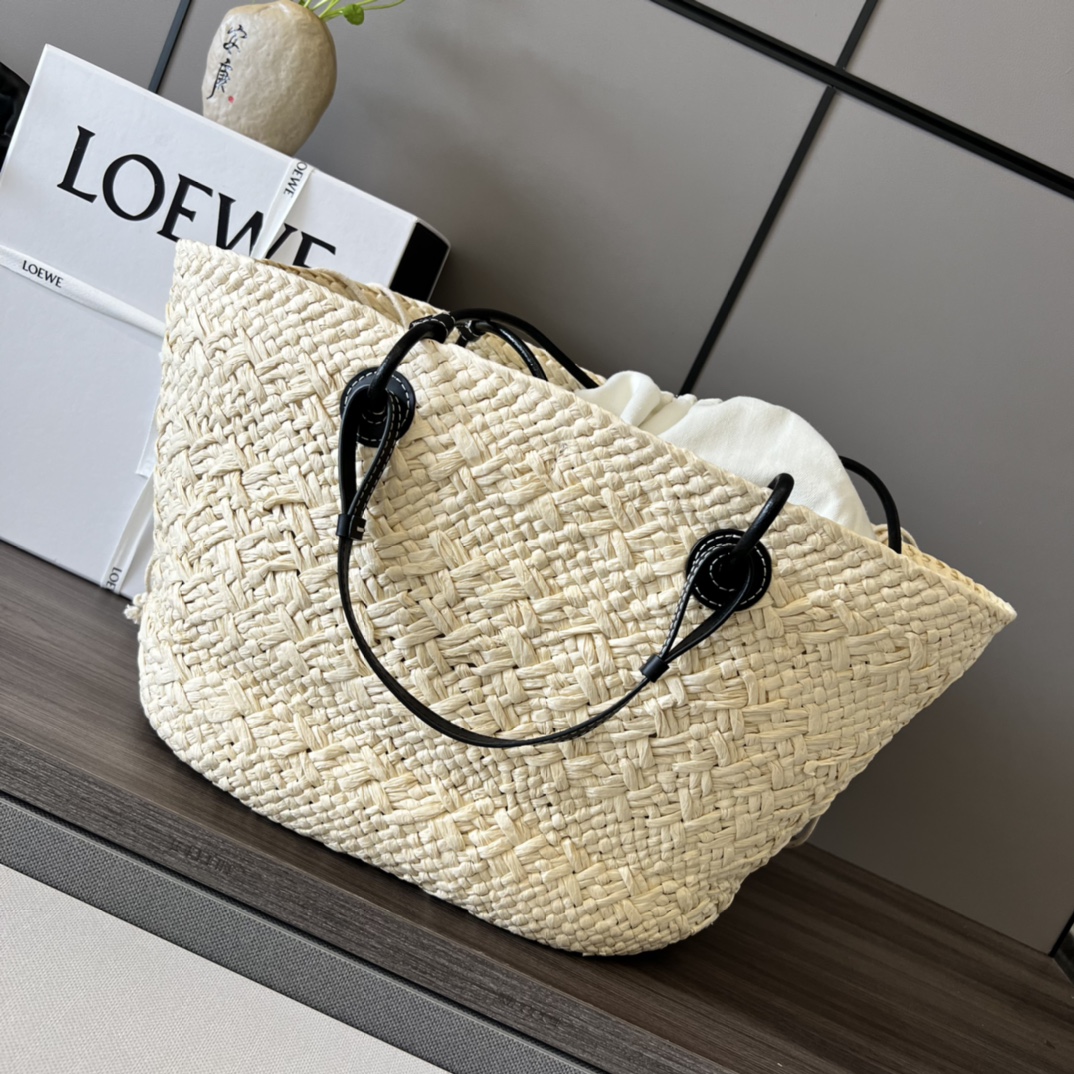 L0ew* Anagram Basket Bag Beige/Black For Women 18.1in / 46cm A223T43X02