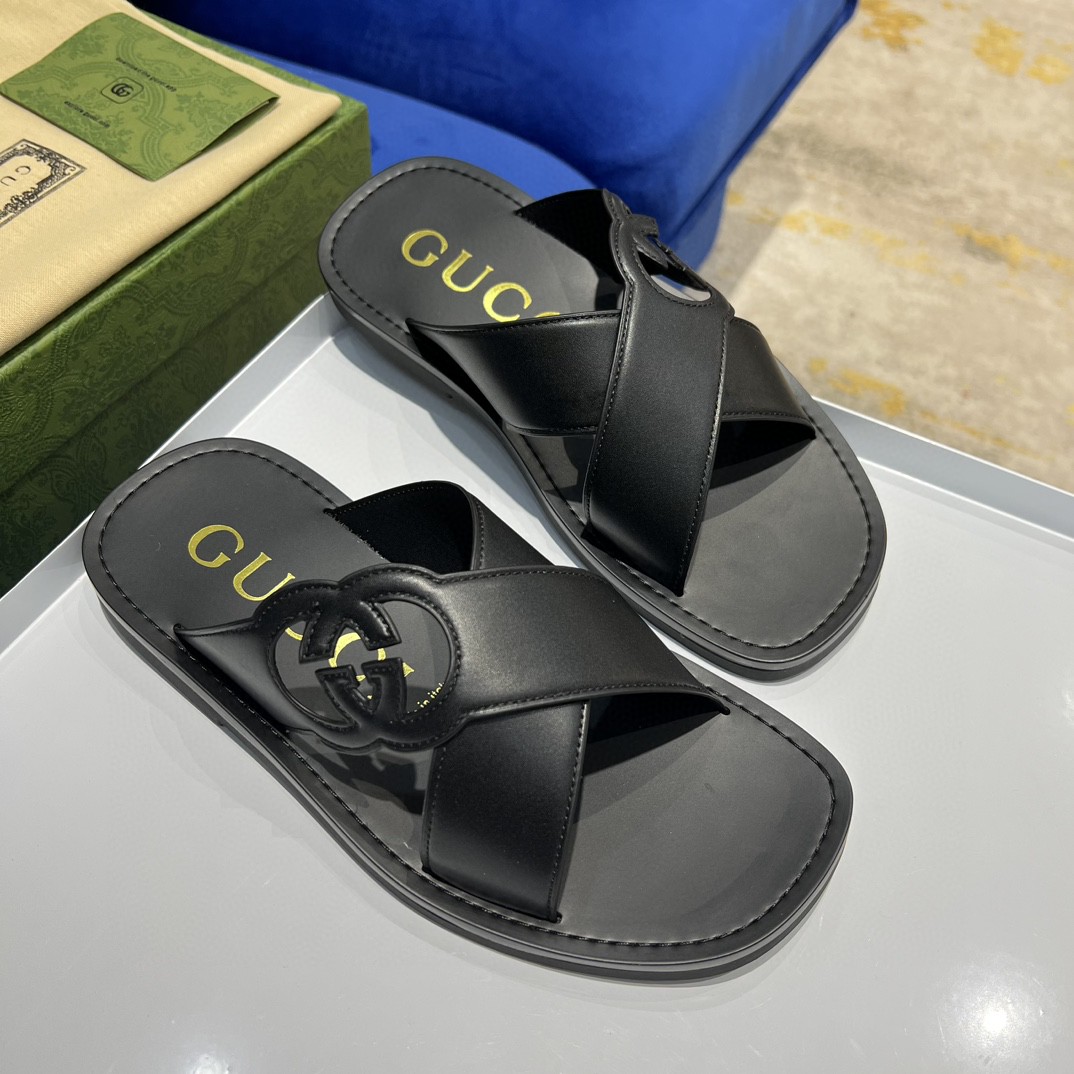 Gvc*1 Interlocking-G Slide Sandal Black For Men 738471 US000 1000