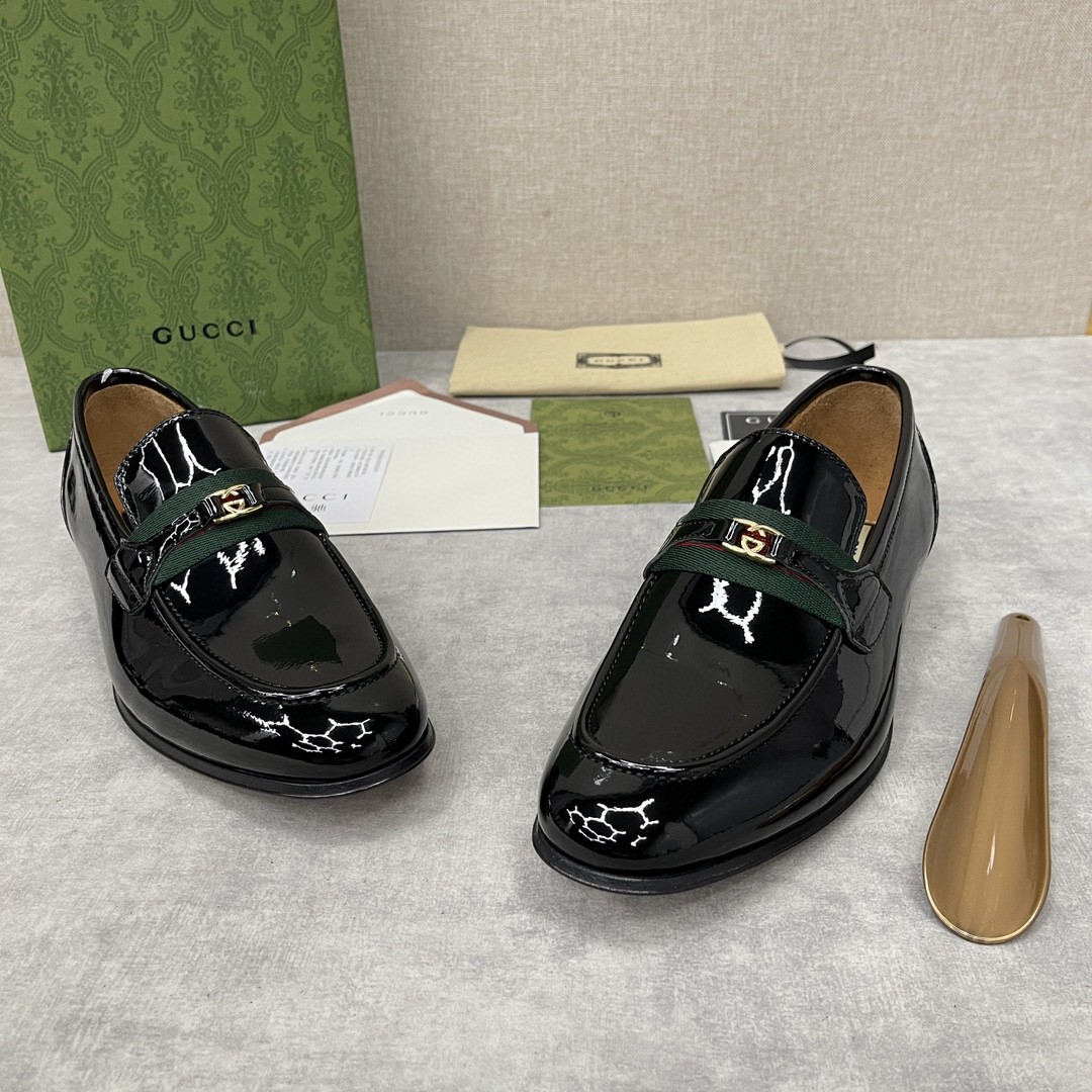 Gvc*1 Loafer With Interlocking G Black For Men