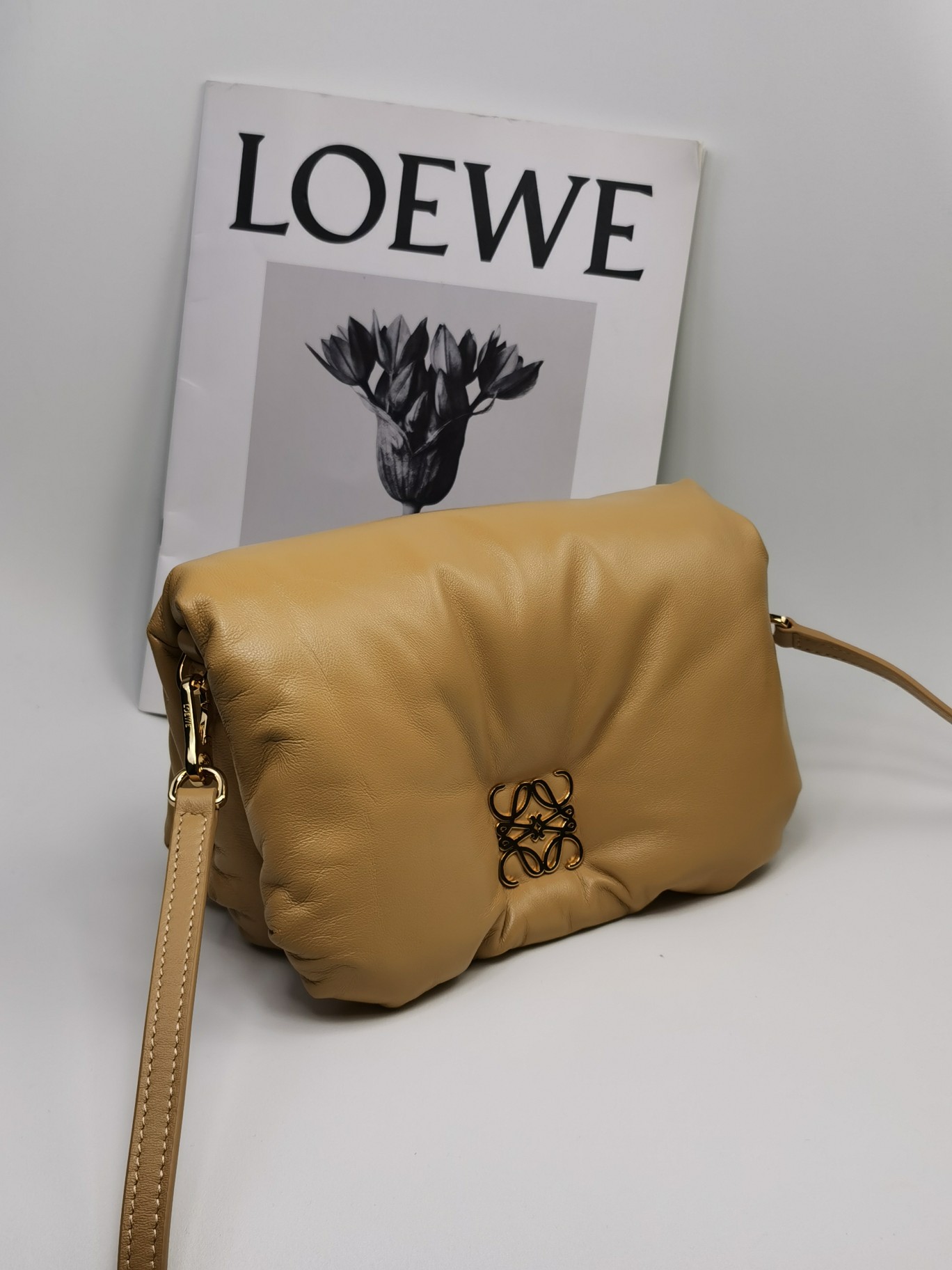 L0ew* Mini Puffer Goya Bag Black/Beige/Green Khaki For Women 7.9in / 20cm A896W56X01