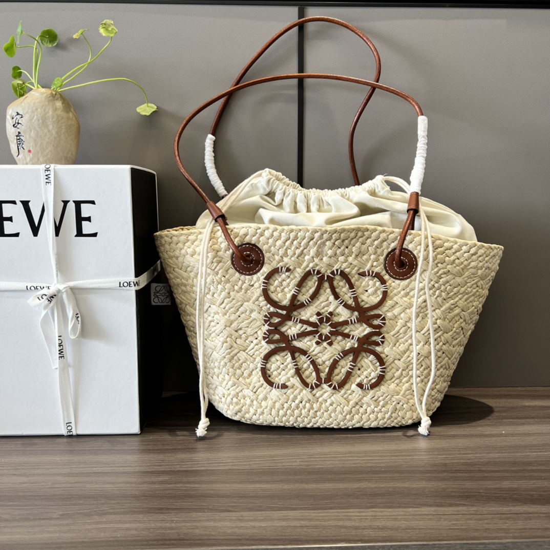 L0ew* Small Anagram Basket Bag Beige/Brown For Women 15in / 38cm A223P65X01