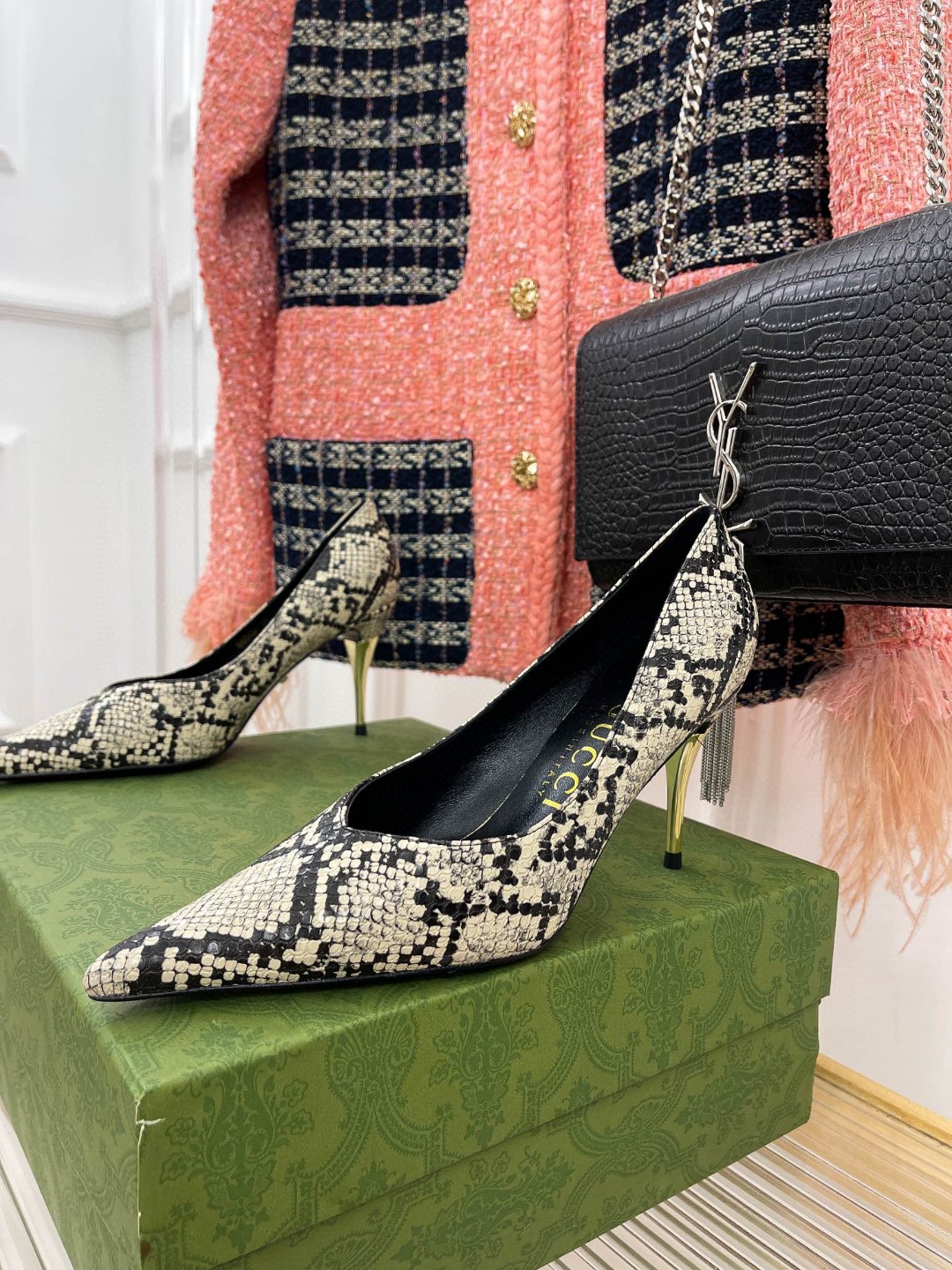 Gvc*1 High-Heel Pump Grey For Women