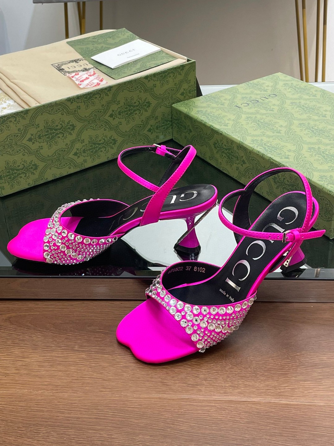 Gvc*1 Sandal With Crystals Pink For Women