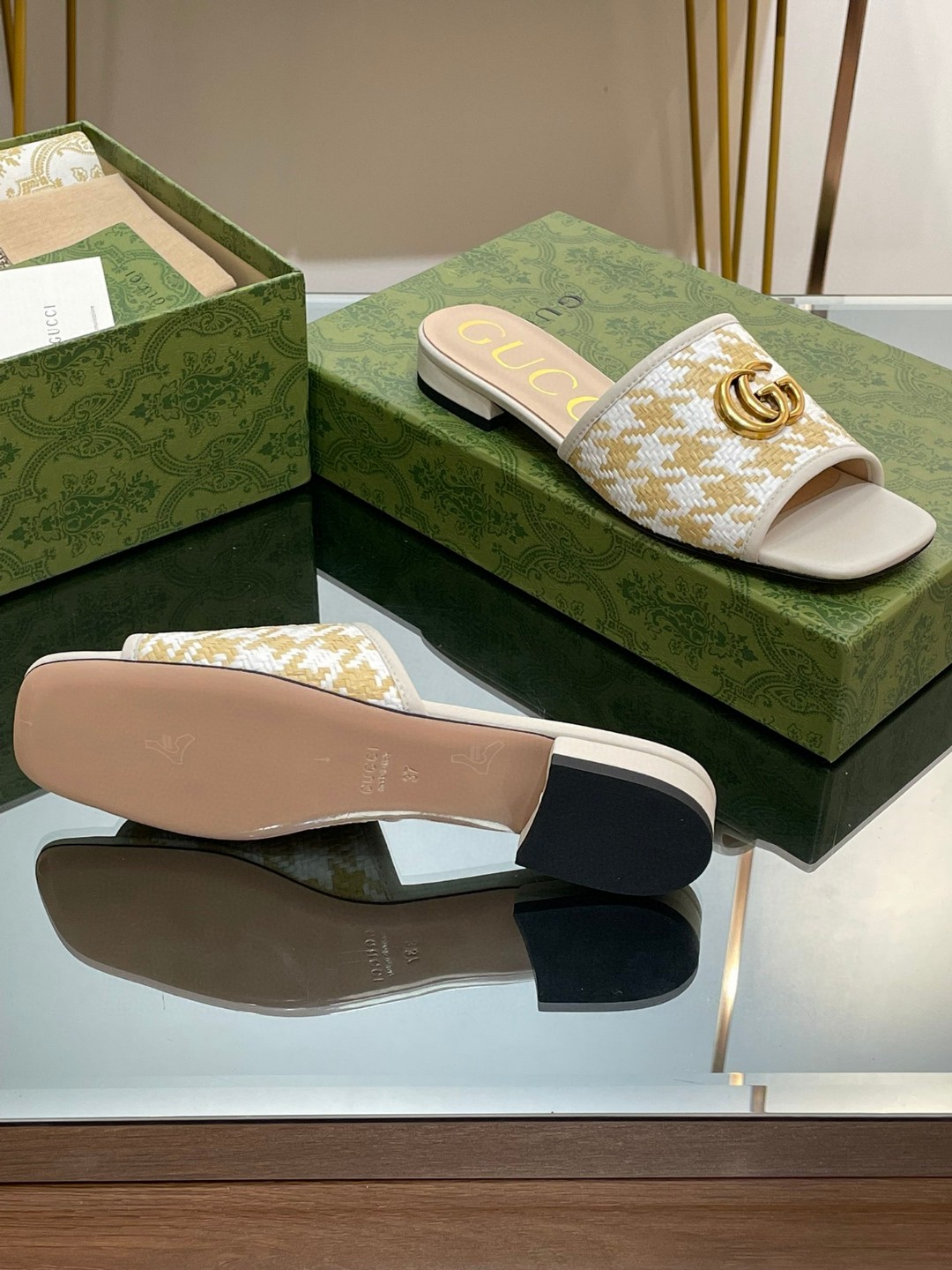 Gvc*1 Slide Sandal With Double G Beige For Women