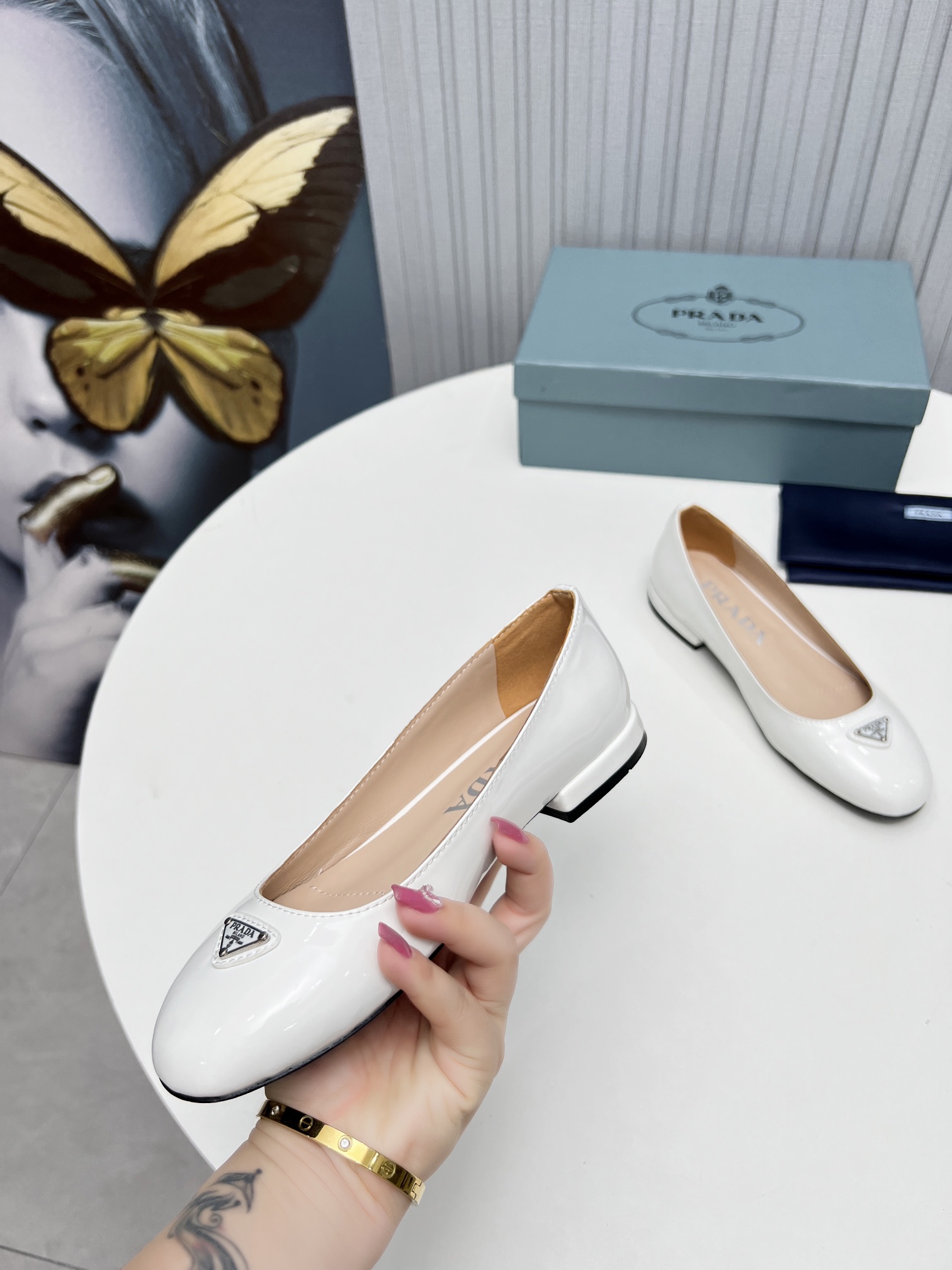 Pra*a Patent Ballerinas White For Women 1F200N_069_F0304_F_015