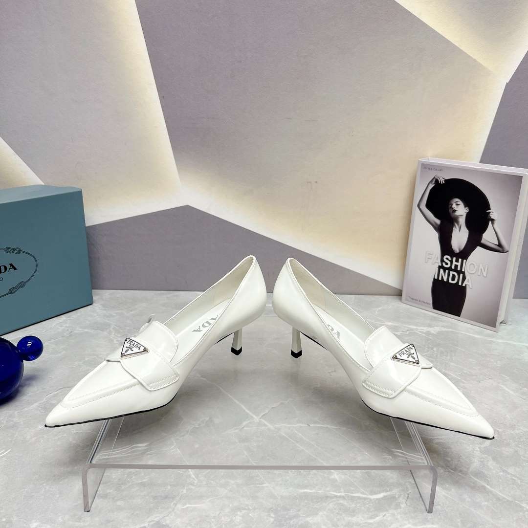 Pra*a Patent Pumps White For Women