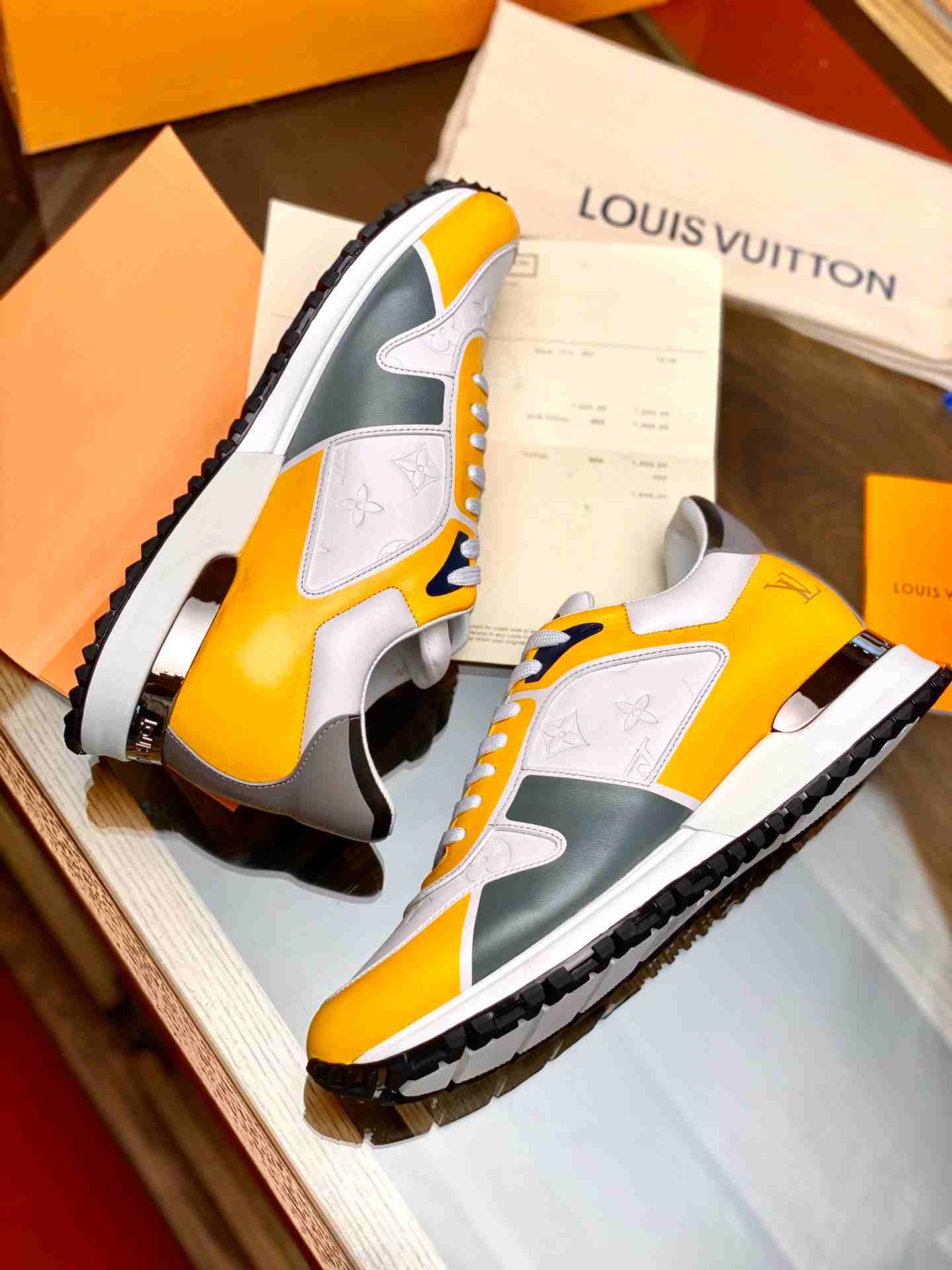 L0vis Vvtt0n Run Away Sneaker Yellow For Men