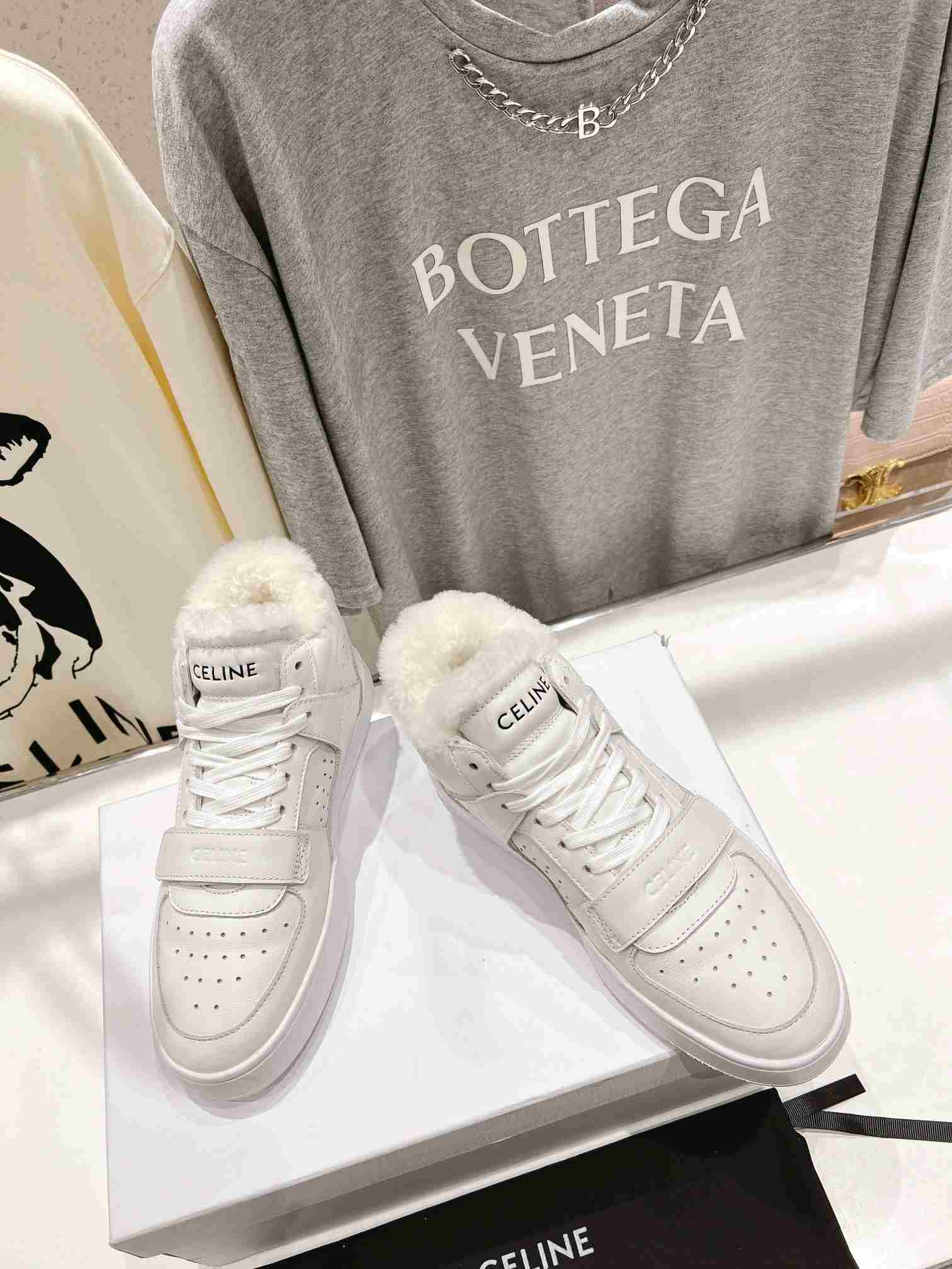 Ce1i*e Block Sneakers With Wedge Outsole With Fur White For Women