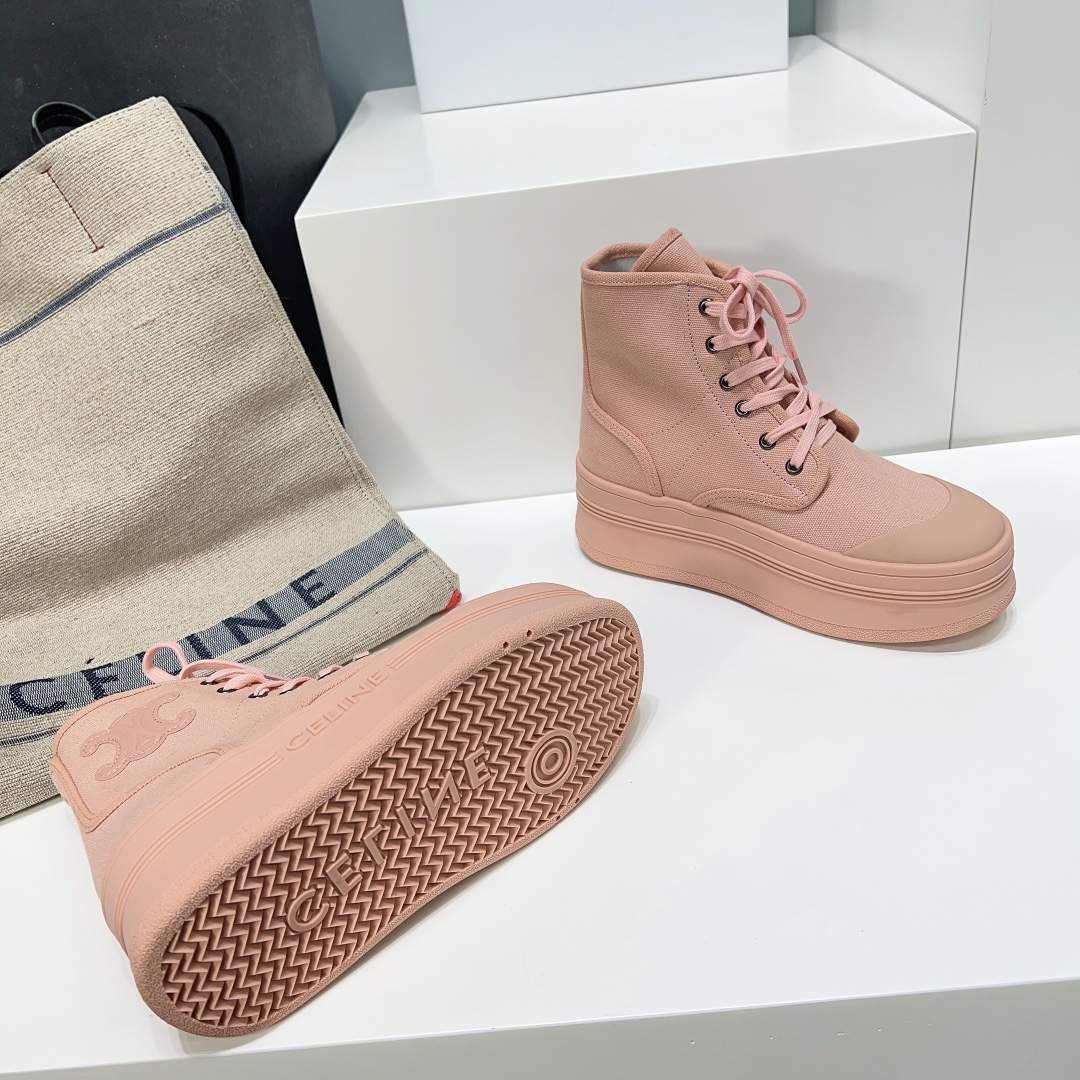 Ce1i*e Block With Triomphe Patch In Canvas Light Pink For Women