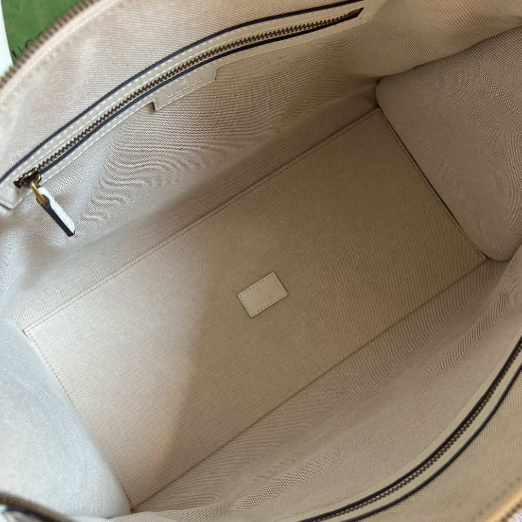 Gvc*1 Double G-Detailed Smooth Large Handbag Grey/Brown/White For Men 15.7 in/ 40 cm ‎