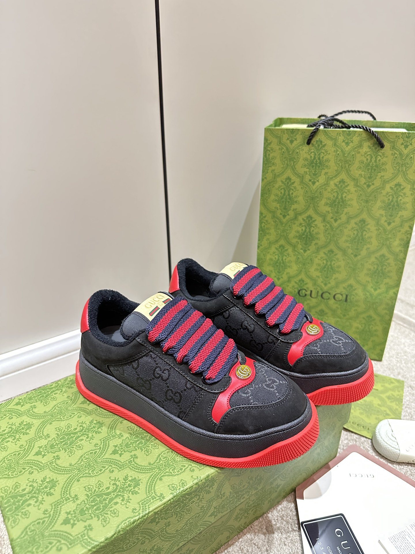 Gvc*1 Screener Sneaker Red For Women