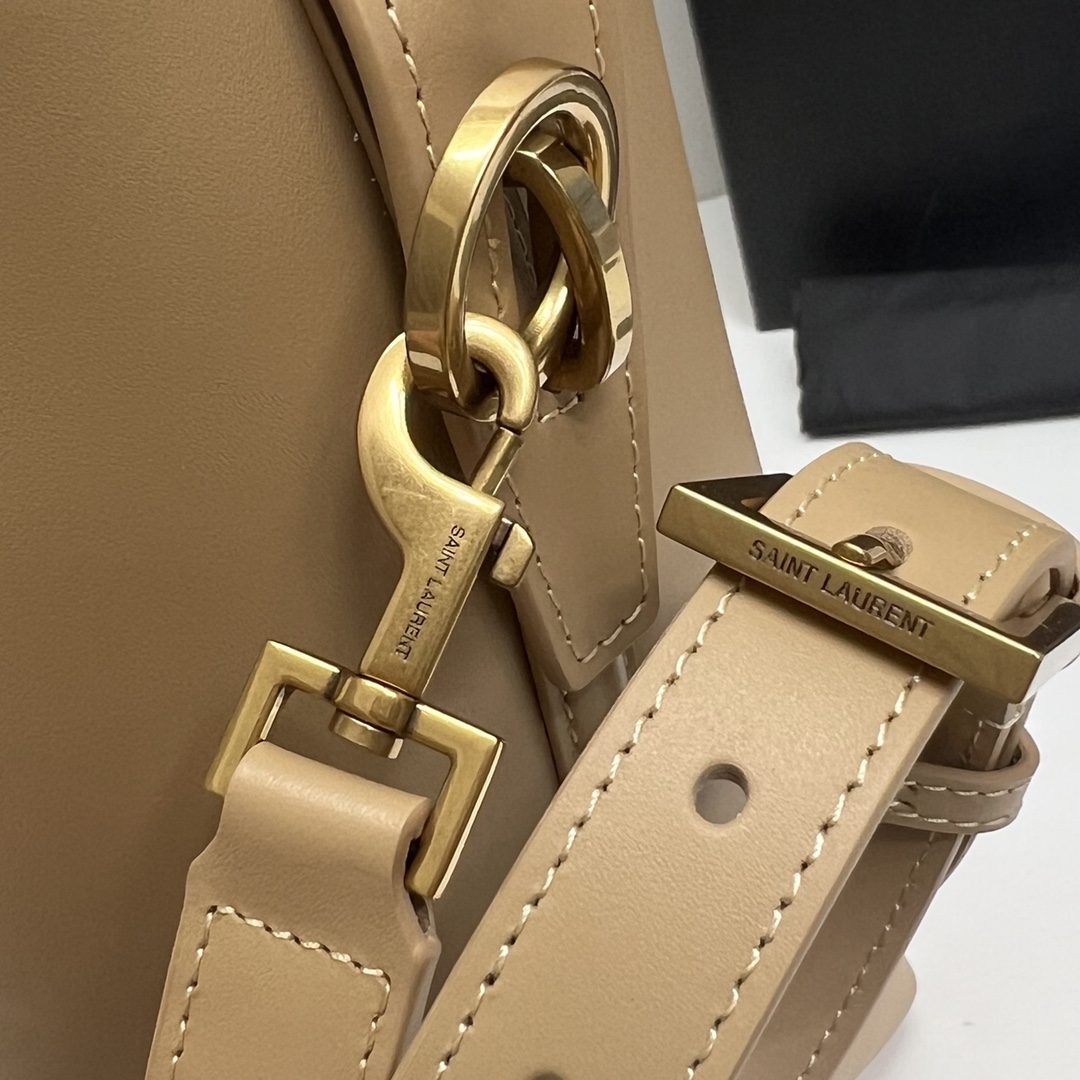 Sa1nt Lau*nt Le 37 In Shiny White/Brown For Women 25cm / 9.8in