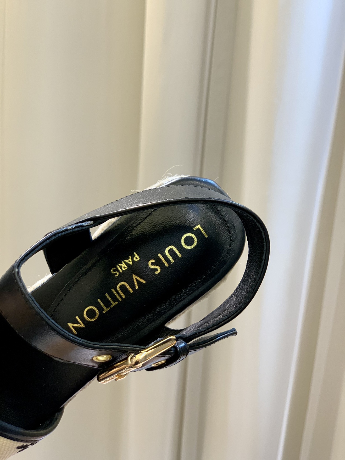 L0vis Vvtt0n Starboard Wedge Sandal Black For Women 1ABT17