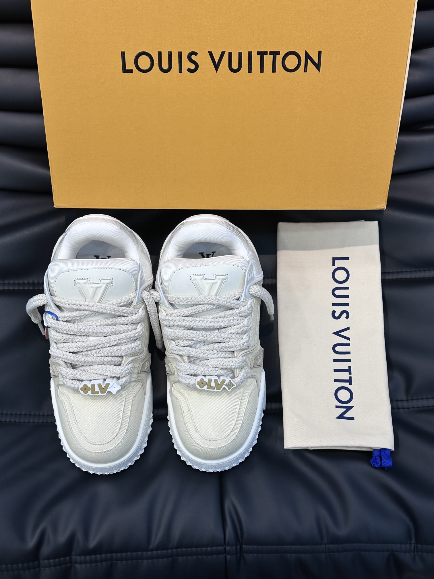 L0vis Vvtt0n Trainer Maxi Sneaker LV Beige For Women