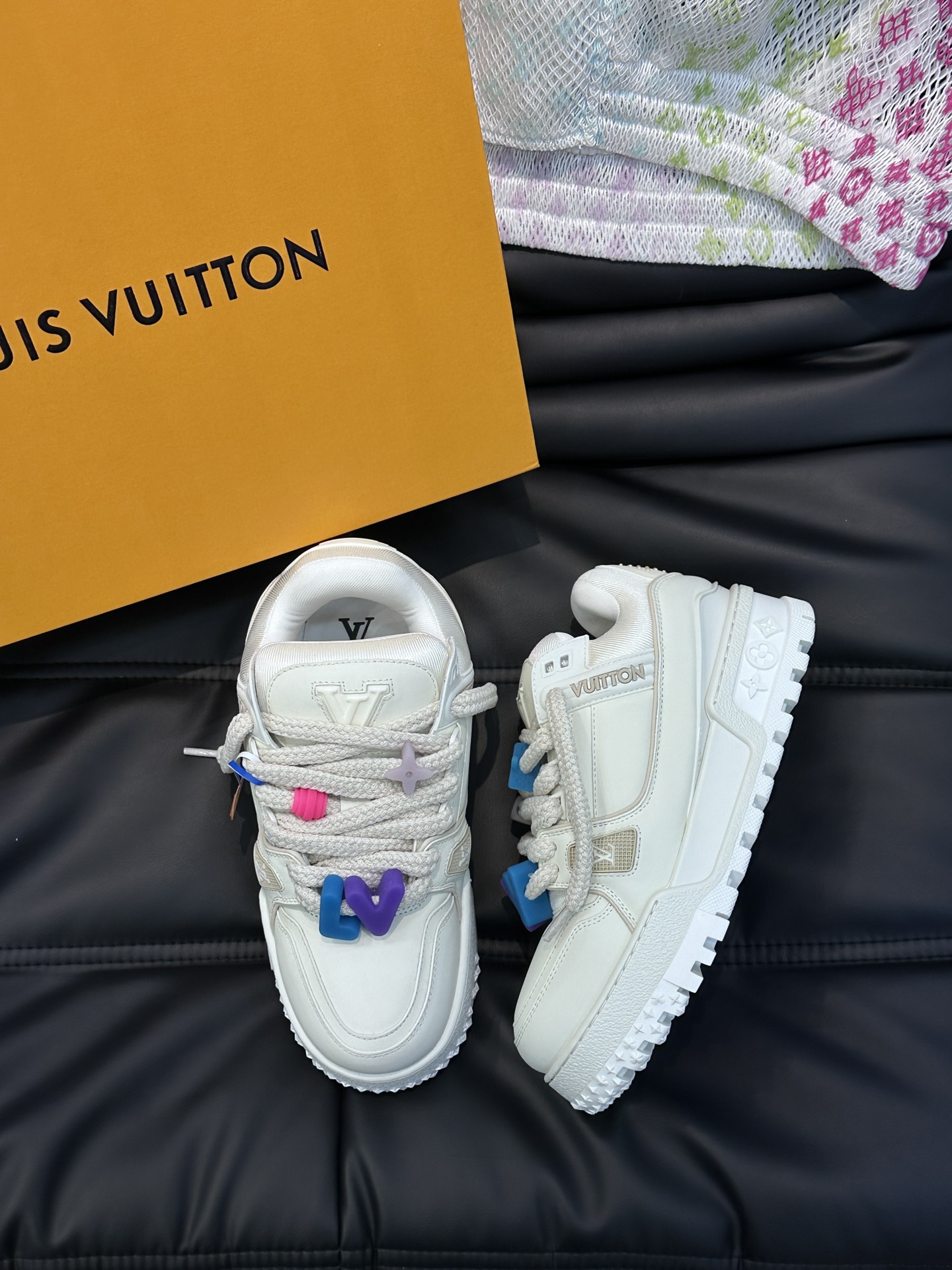 L0vis Vvtt0n Trainer Maxi Sneaker LV White For Women