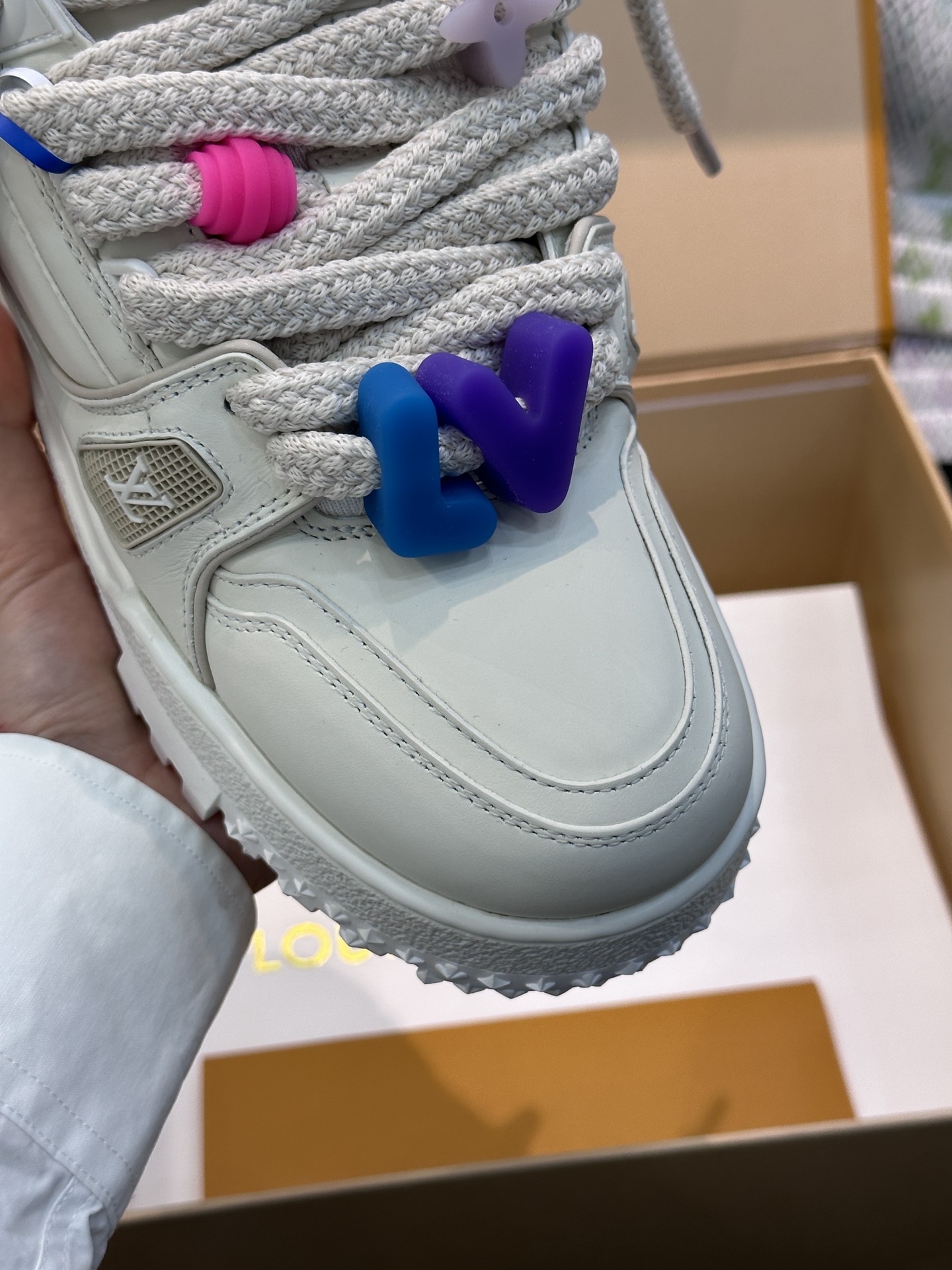 L0vis Vvtt0n Trainer Maxi Sneaker LV White For Women